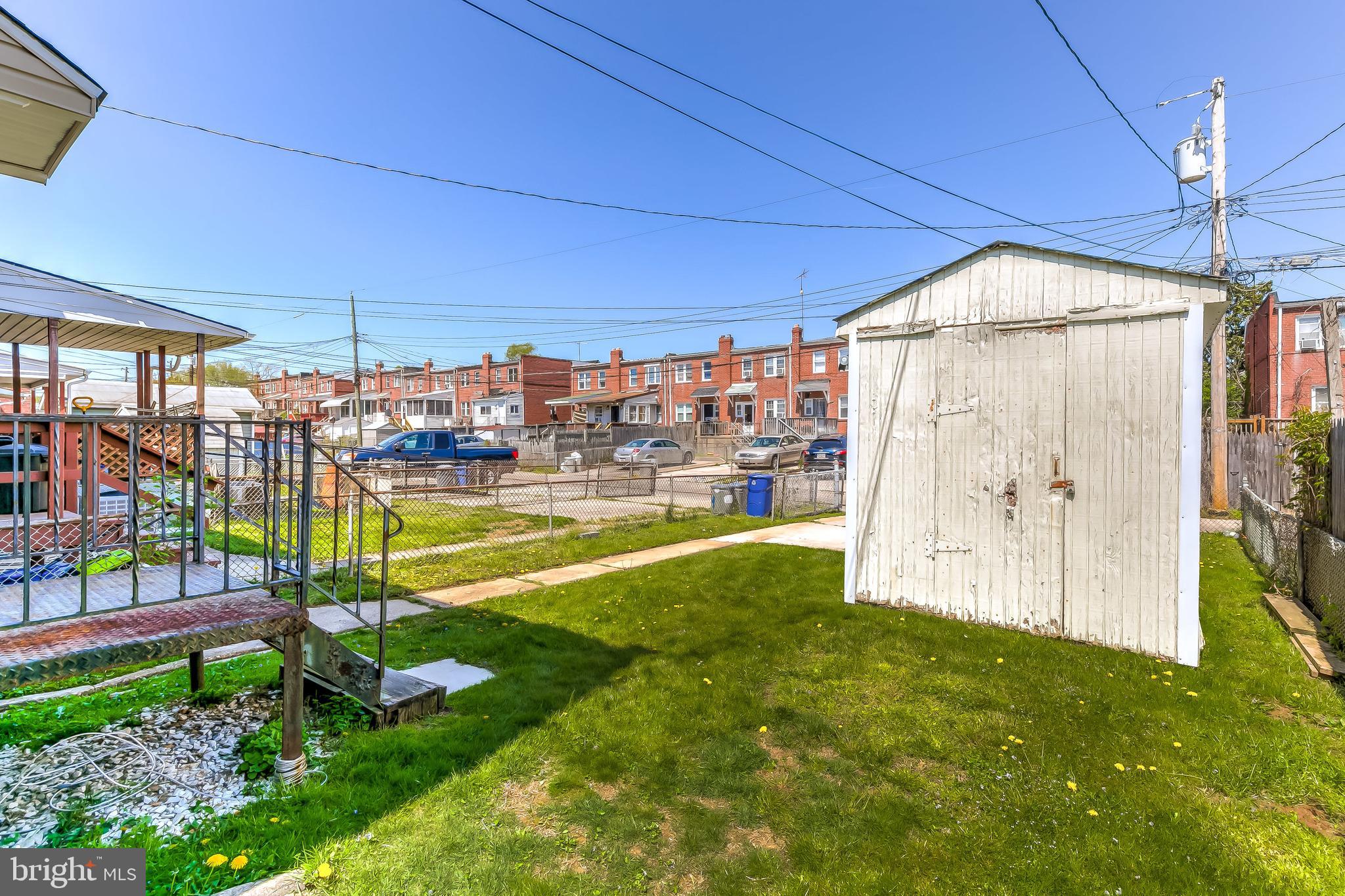 BALLARD GARDENS - Residential