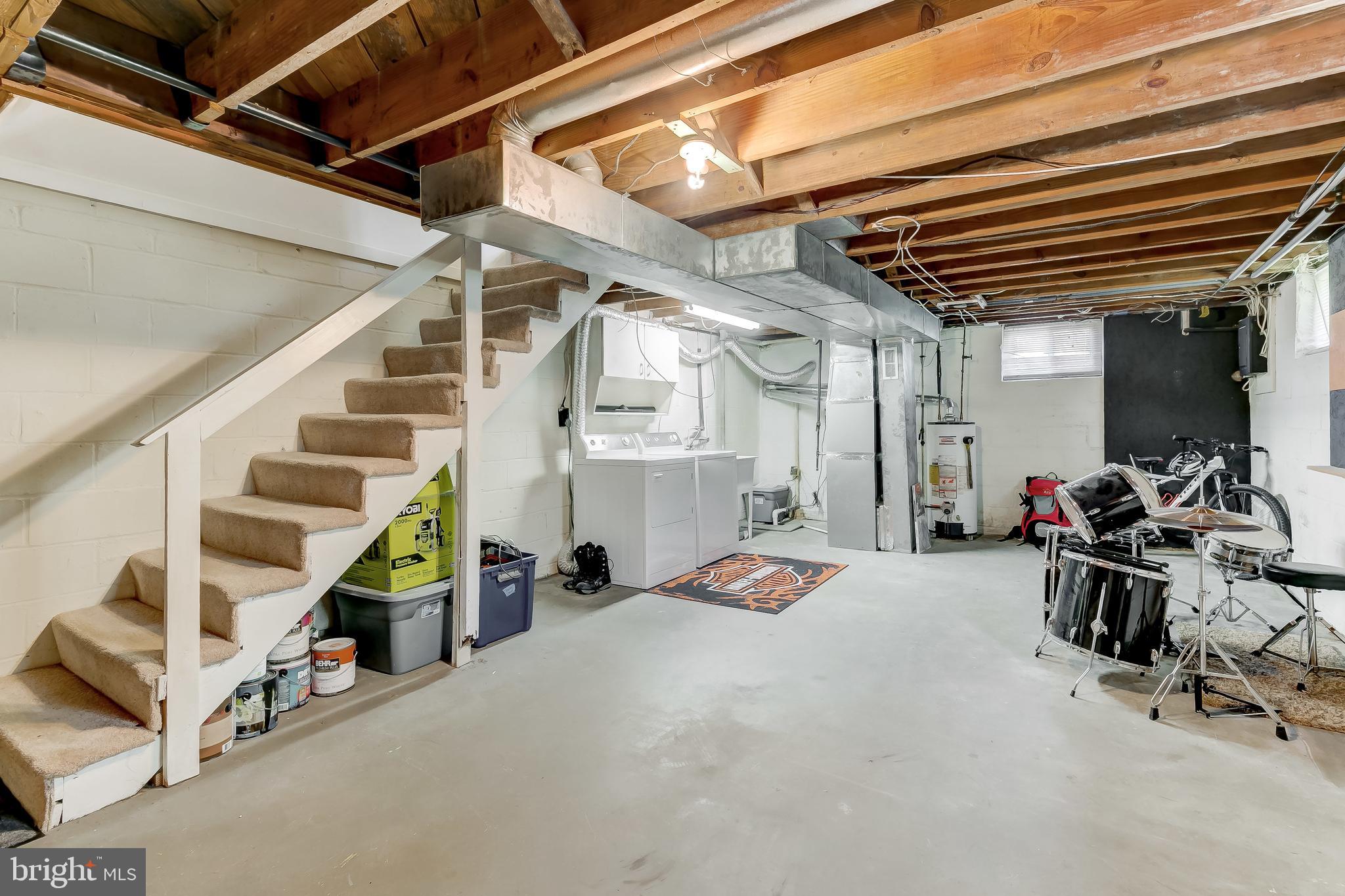 BALLARD GARDENS - Residential