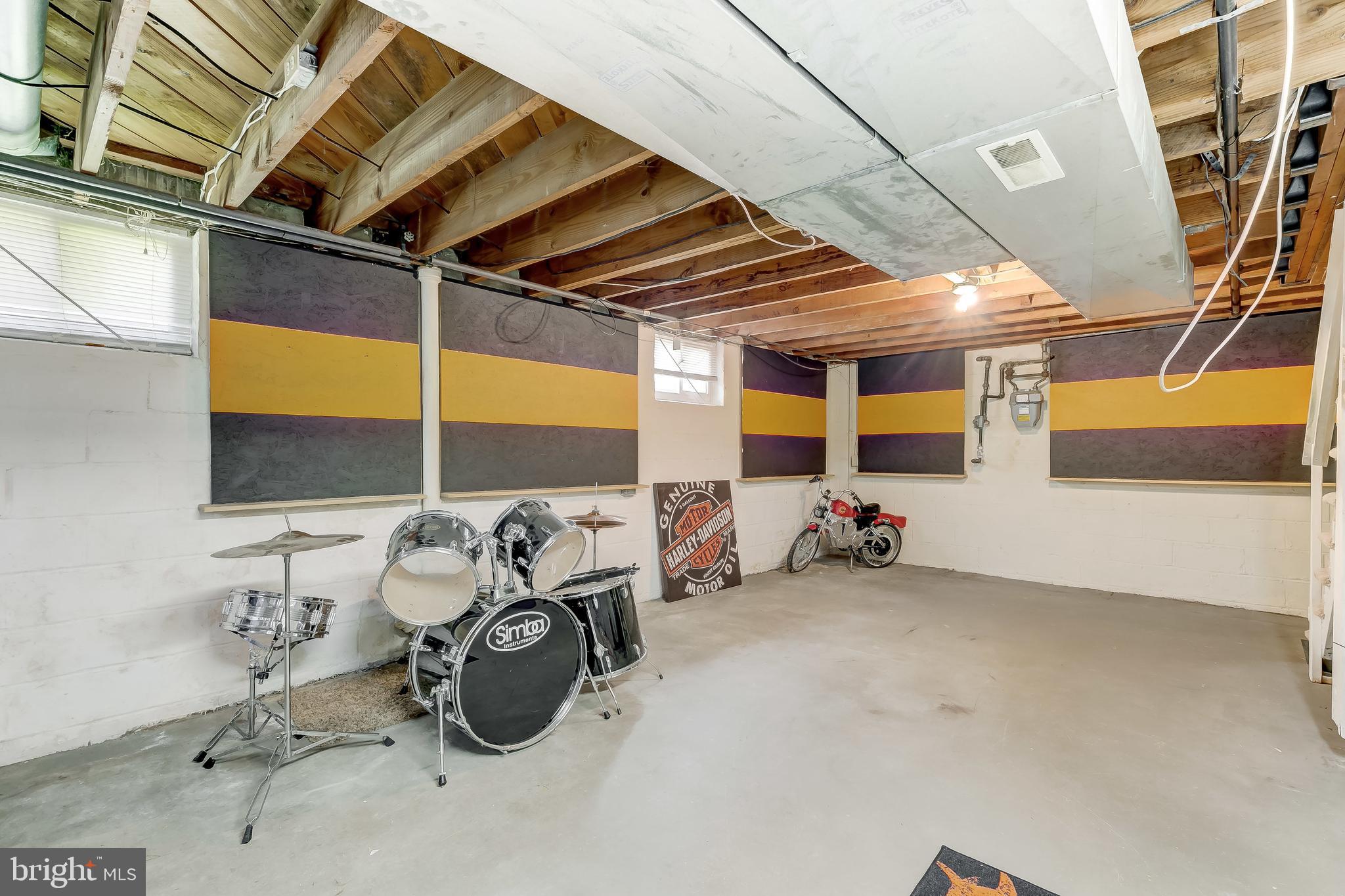 BALLARD GARDENS - Residential