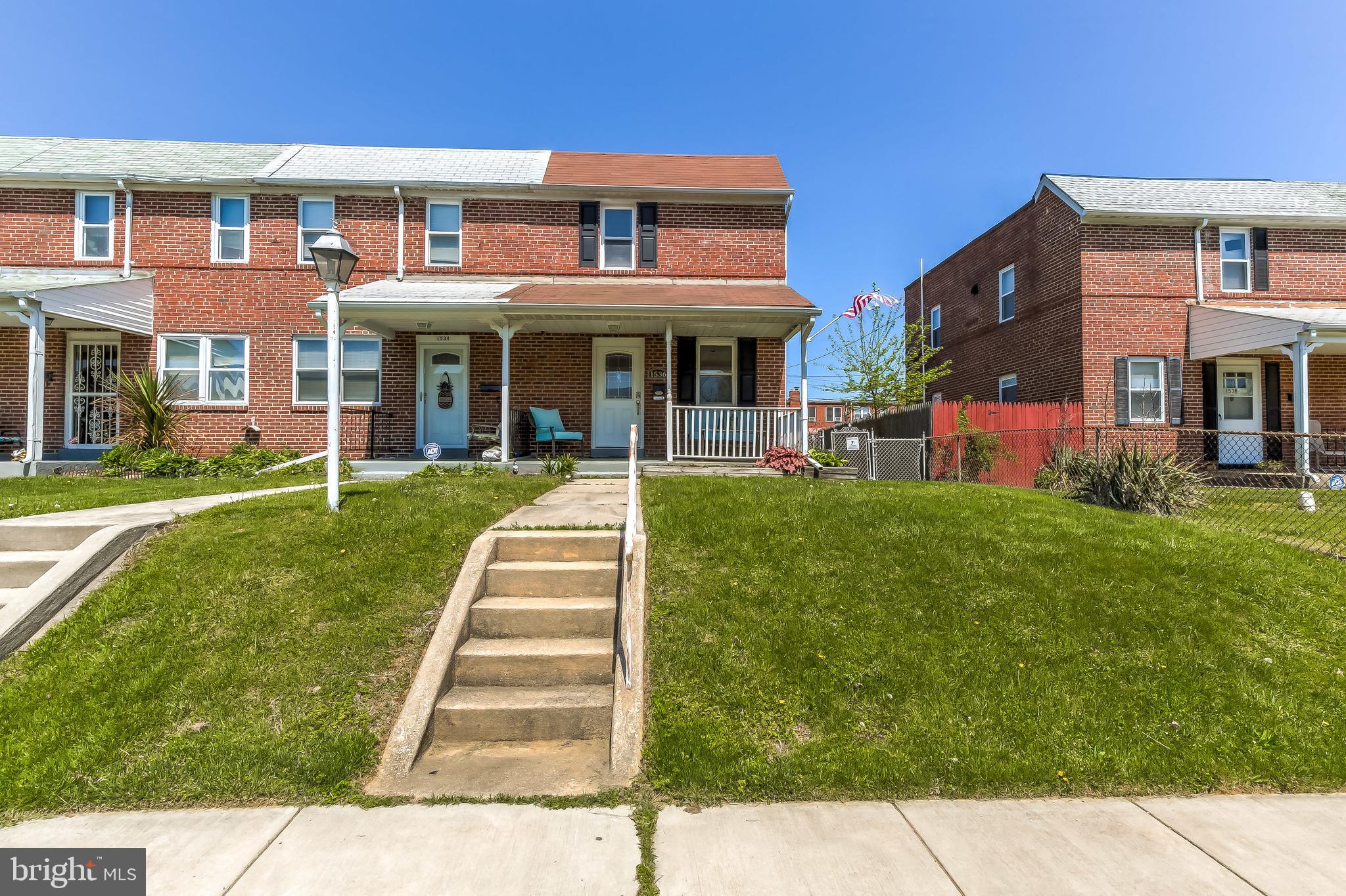 BALLARD GARDENS - Residential