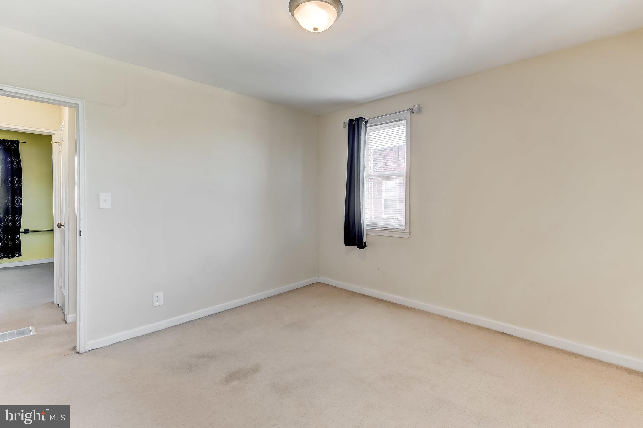 BALLARD GARDENS - Residential