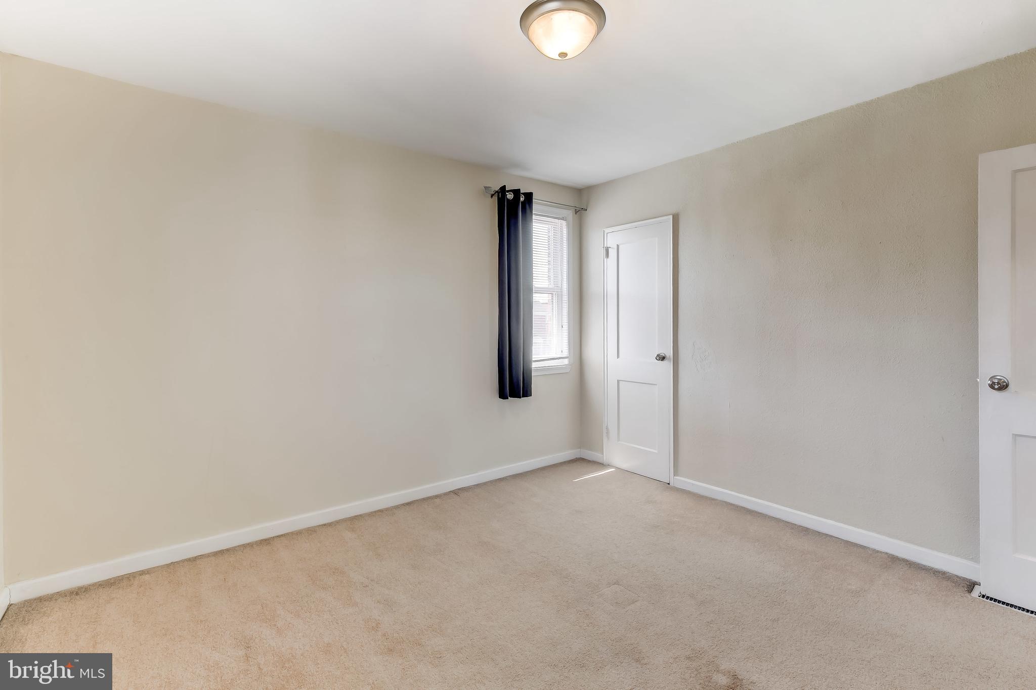 BALLARD GARDENS - Residential