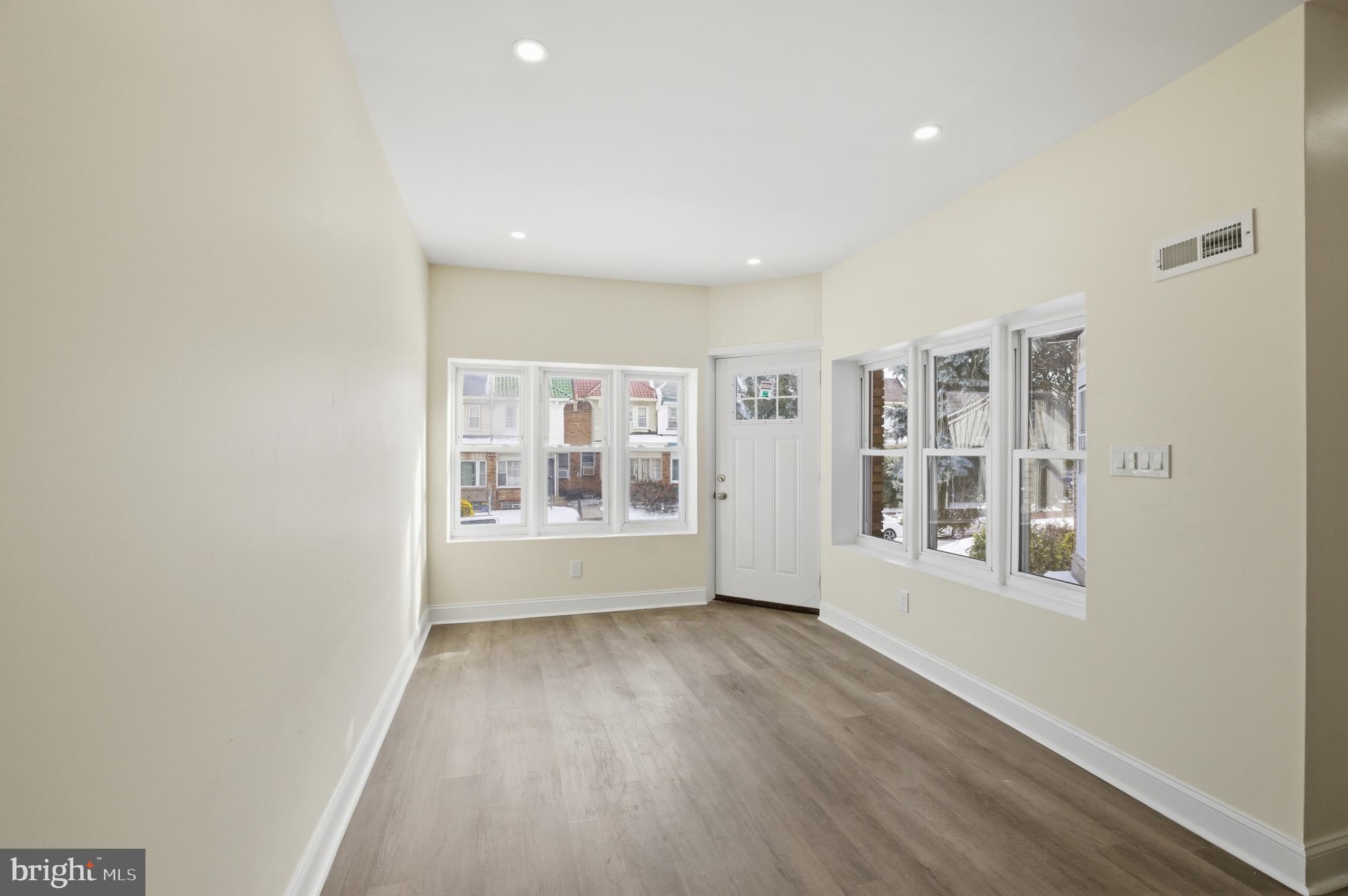 PHILADELPHIA - Residential