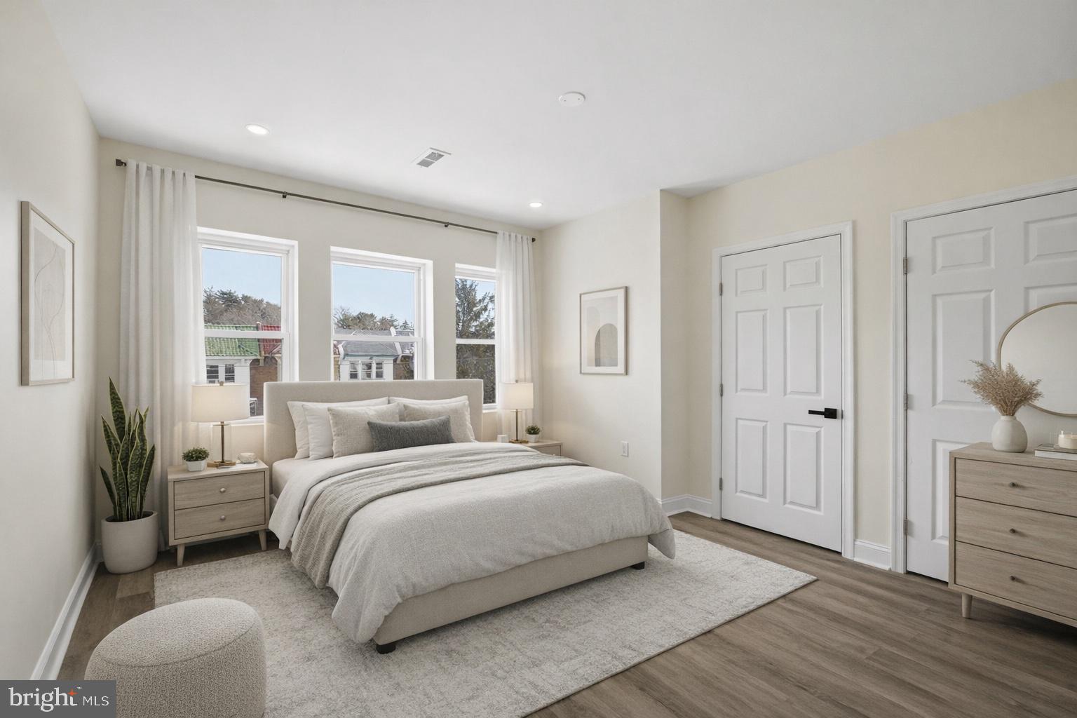 PHILADELPHIA - Residential