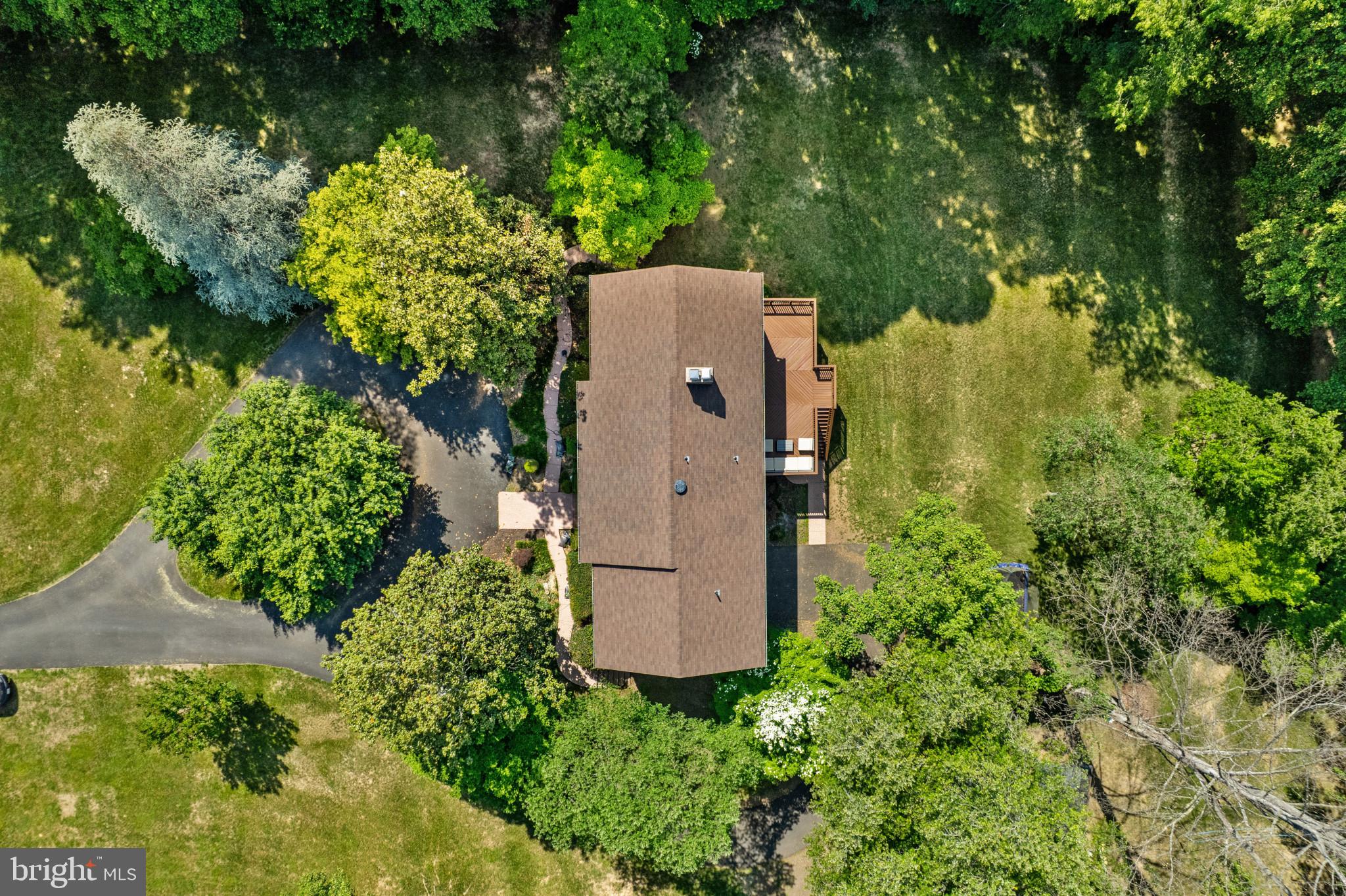 LAUREL GLEN - Residential