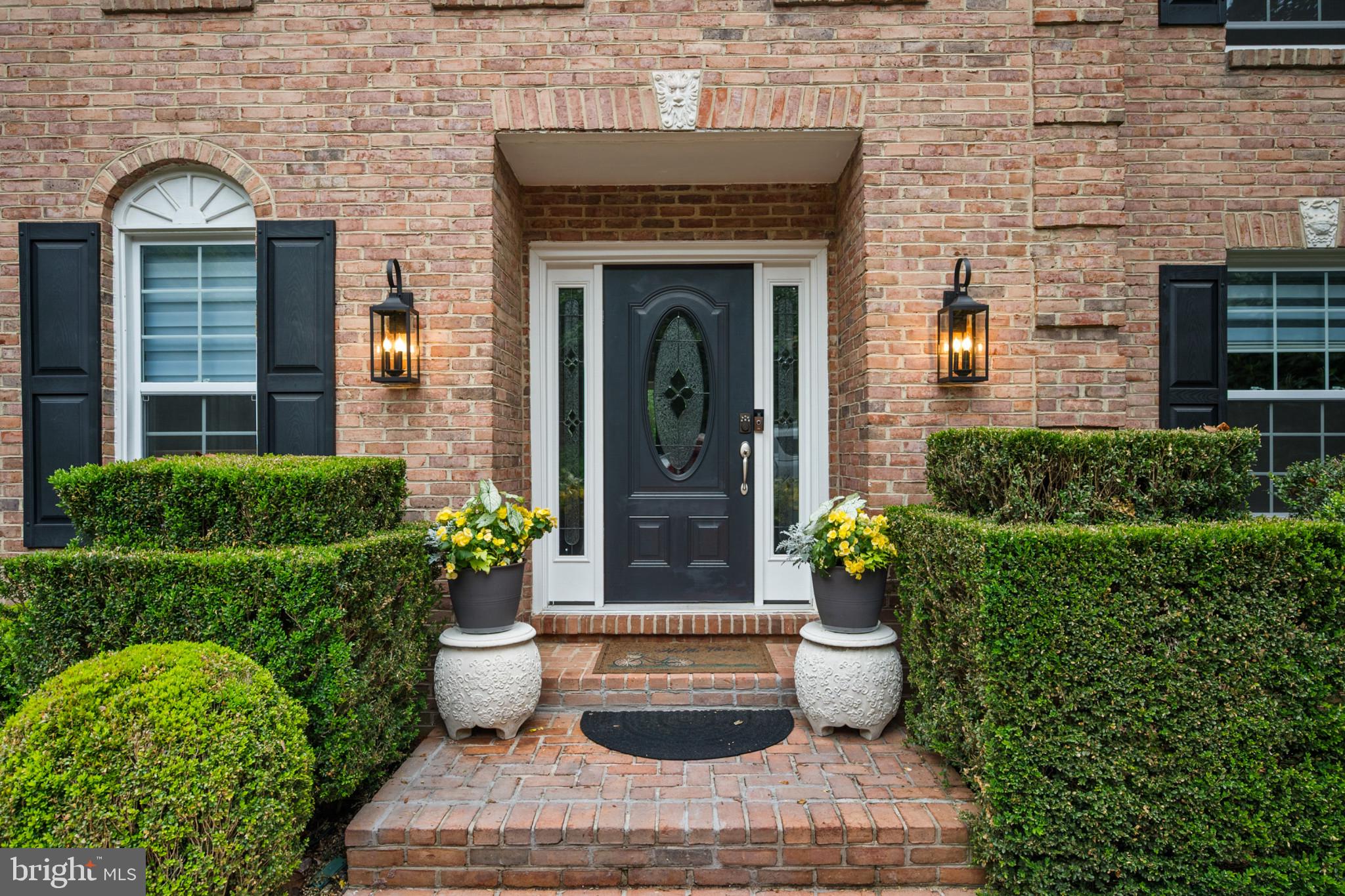 LAUREL GLEN - Residential
