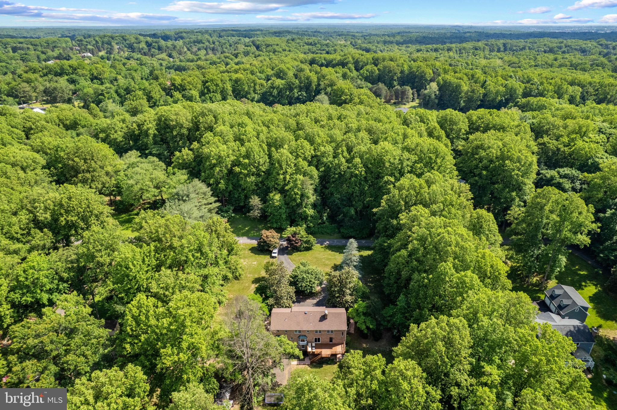 LAUREL GLEN - Residential
