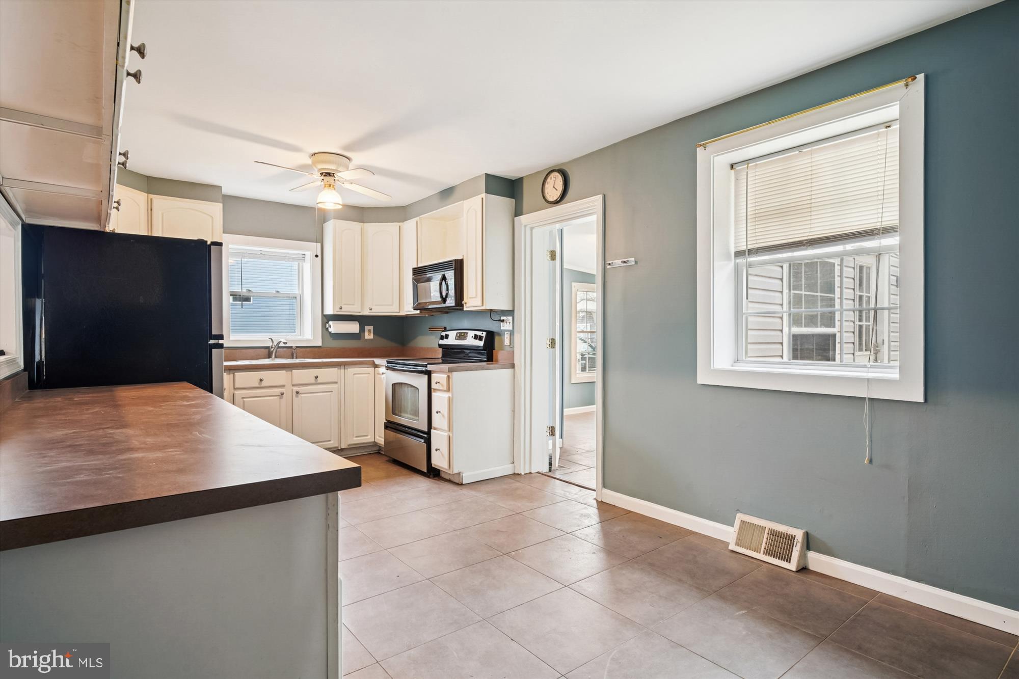 CAPE ST CLAIRE - Residential