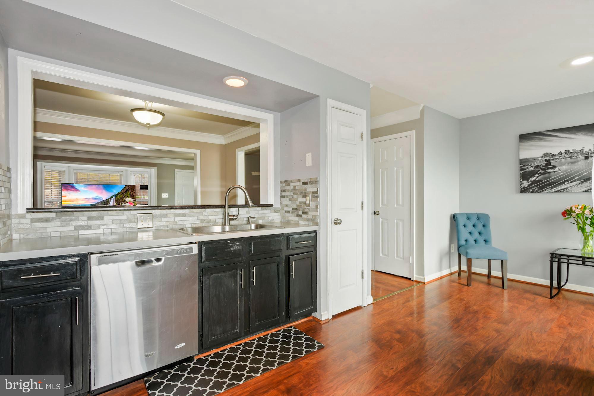 POTOMAC CROSSING - Residential