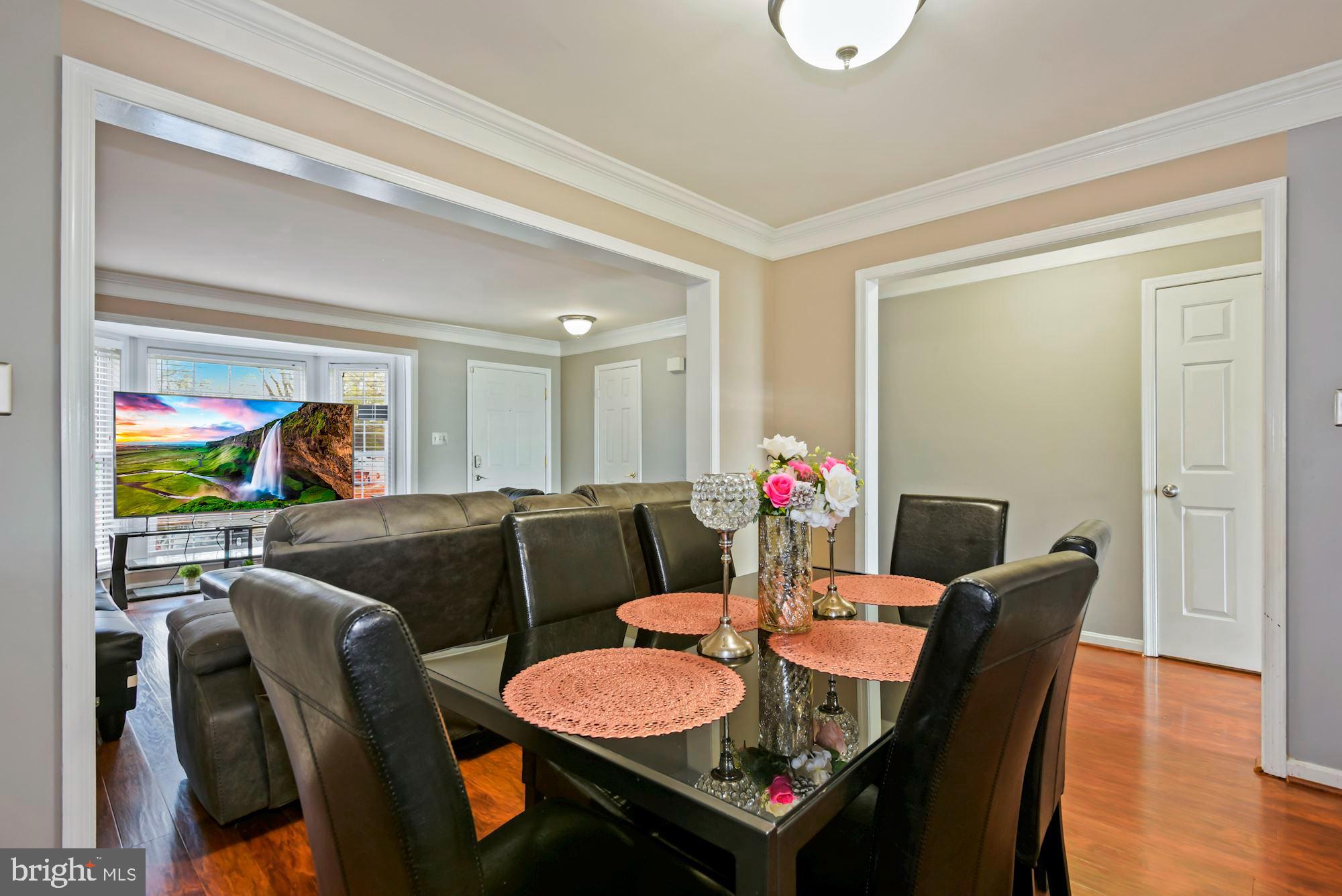 POTOMAC CROSSING - Residential