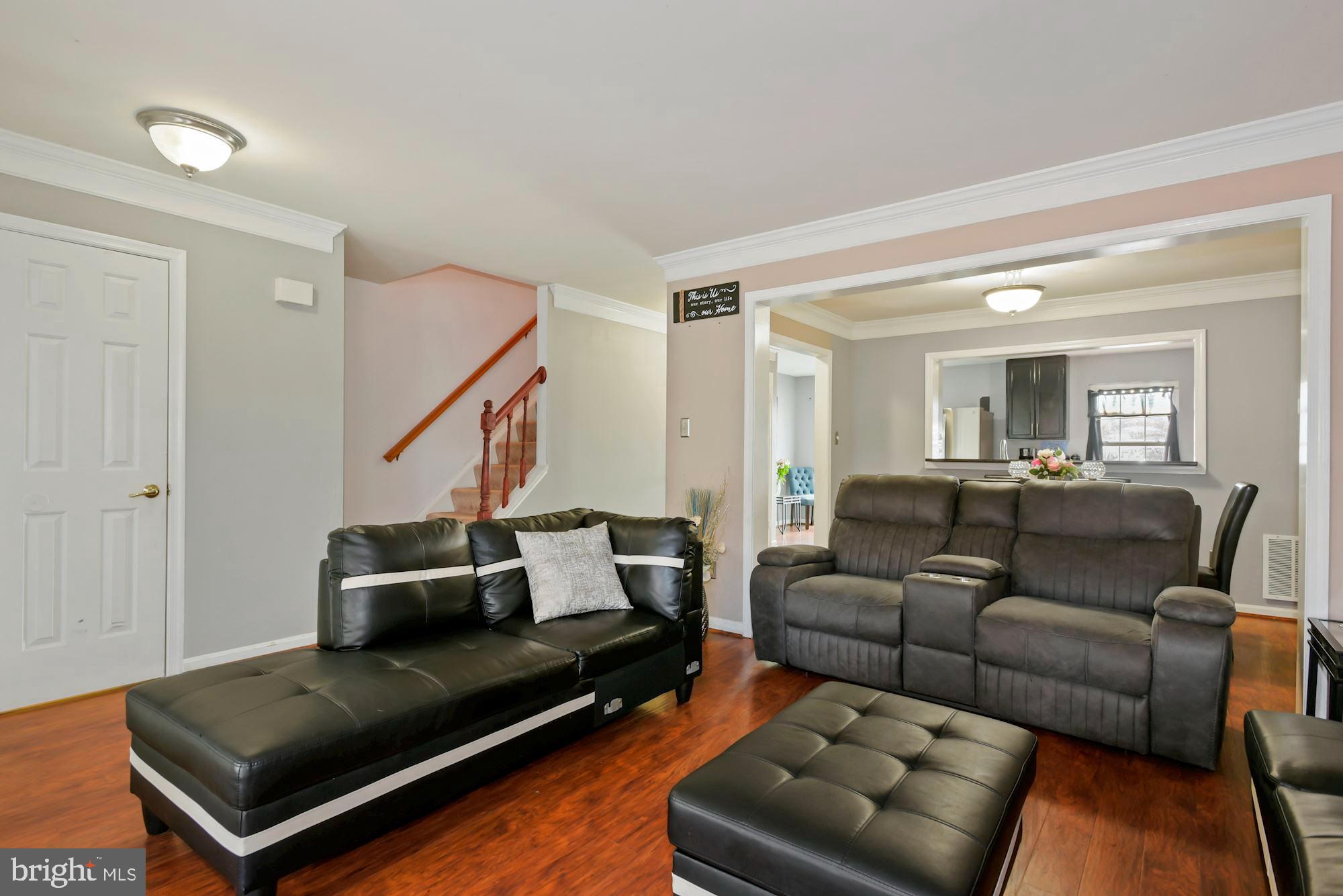 POTOMAC CROSSING - Residential