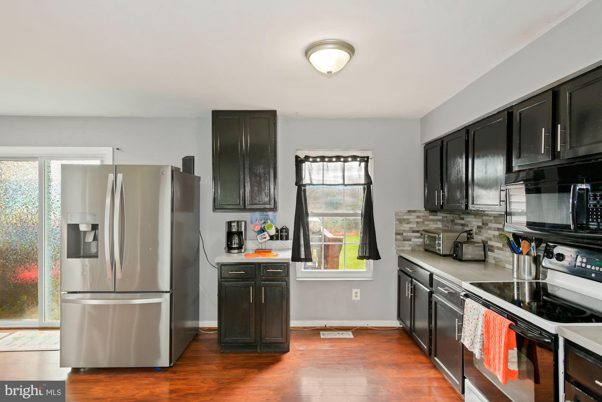 POTOMAC CROSSING - Residential