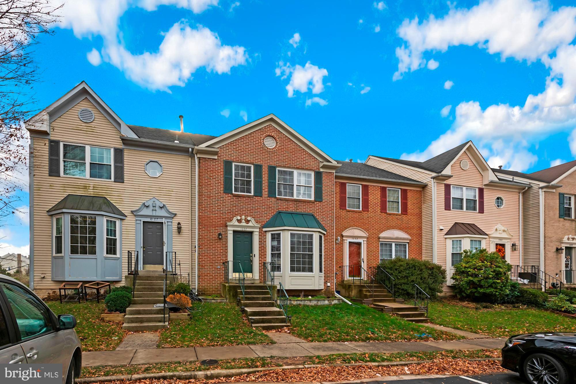 POTOMAC CROSSING - Residential