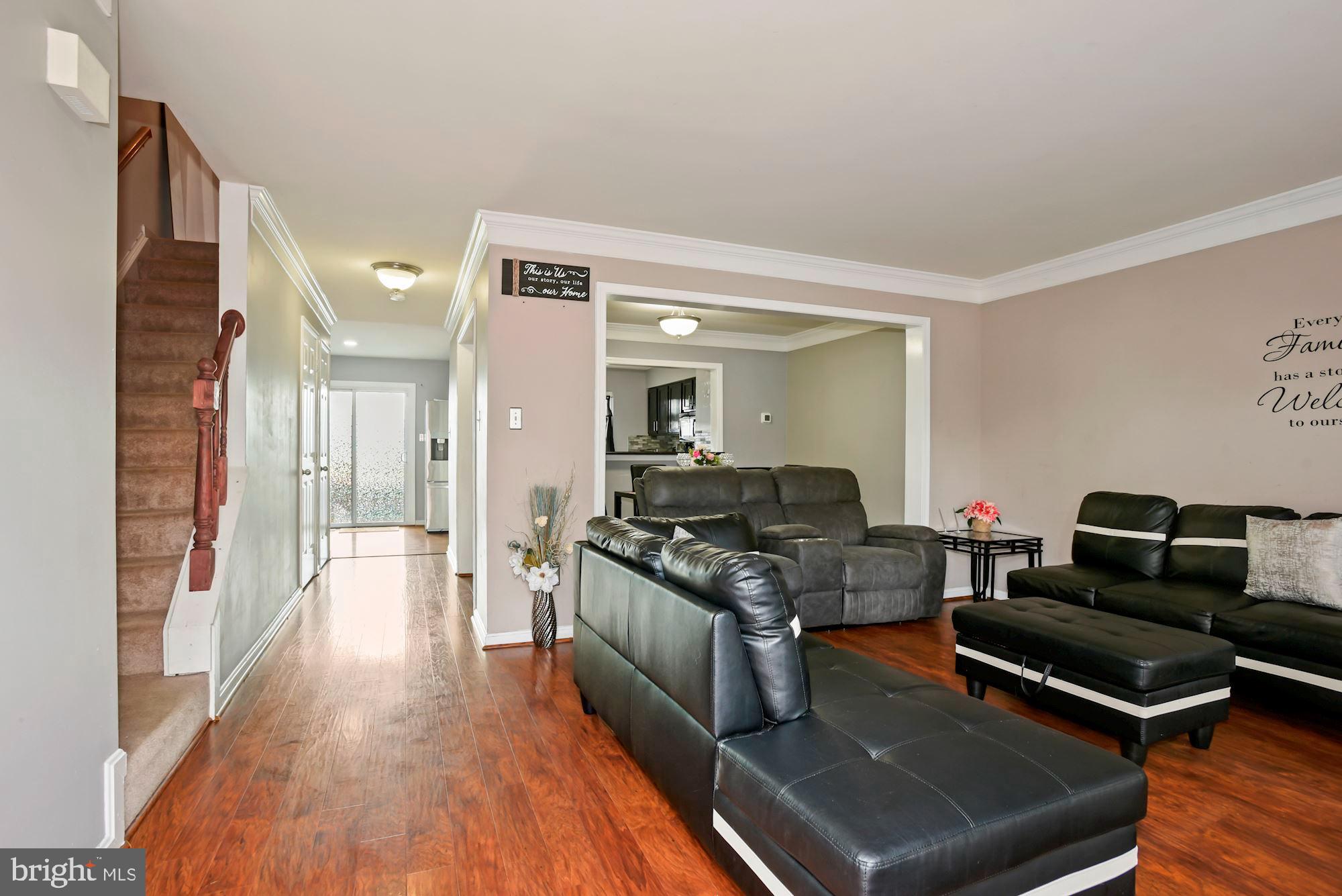 POTOMAC CROSSING - Residential