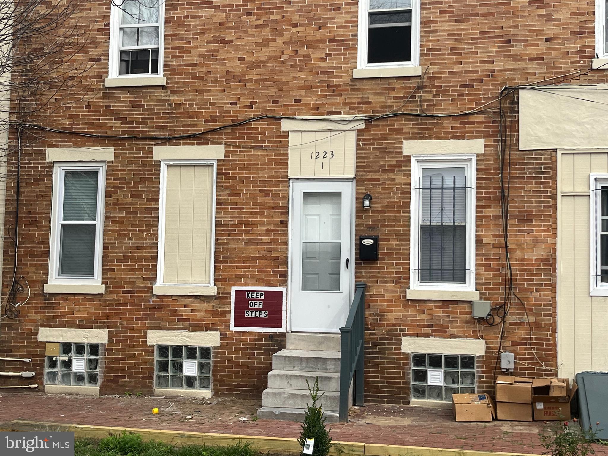 1223 S 10TH STREET #1