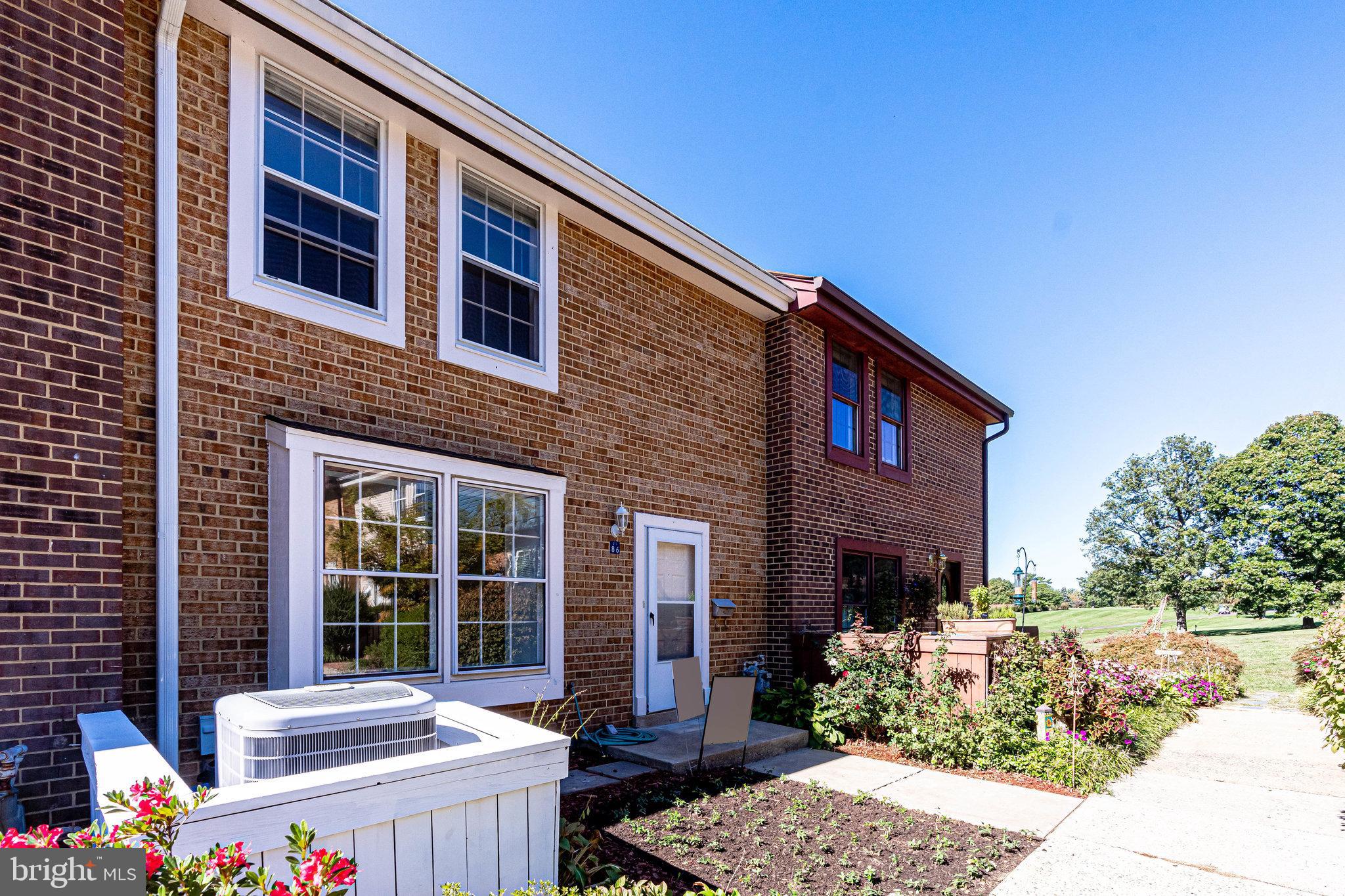 2186 GOLF COURSE DRIVE