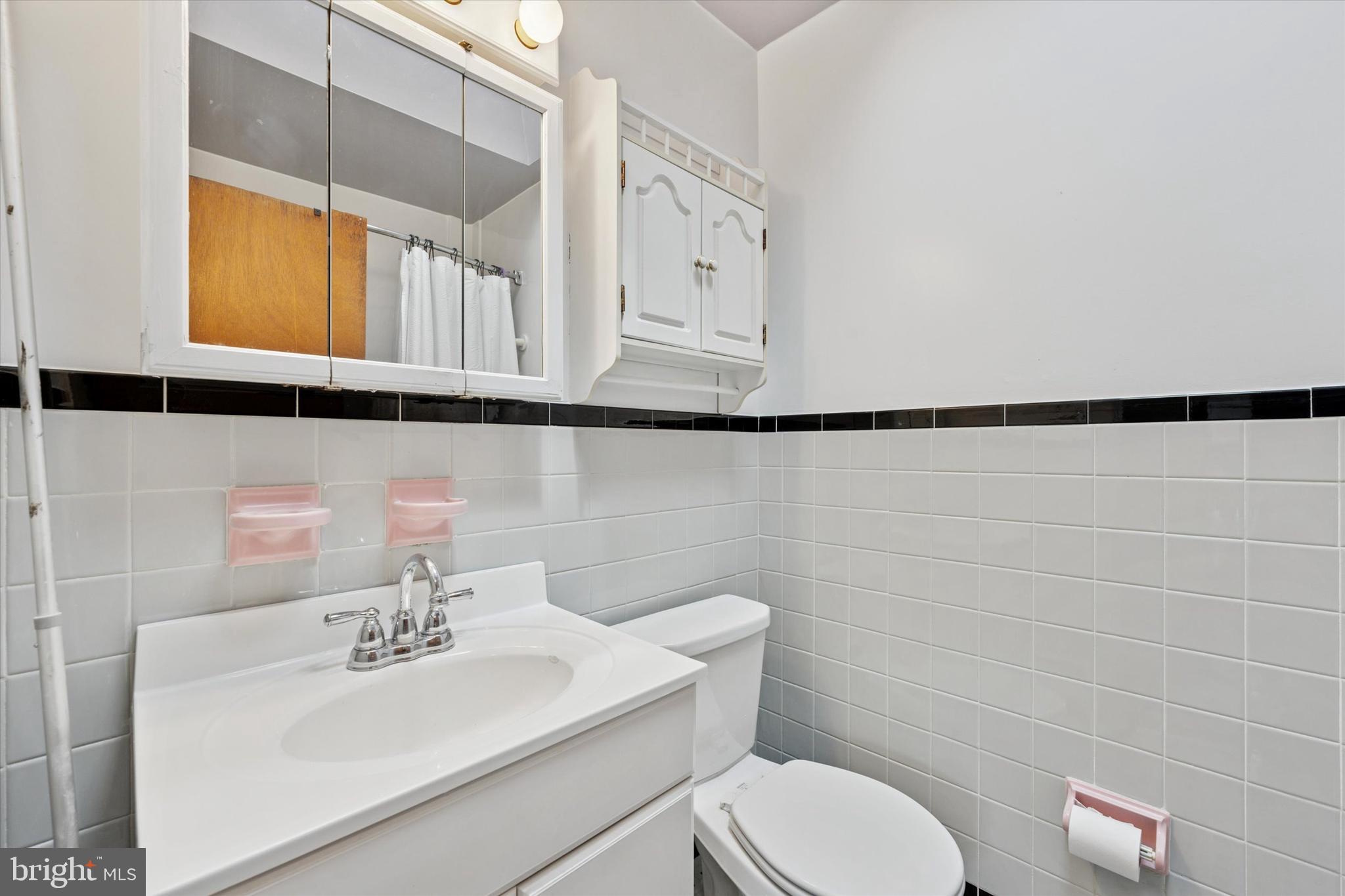 NORRISTOWN - Residential
