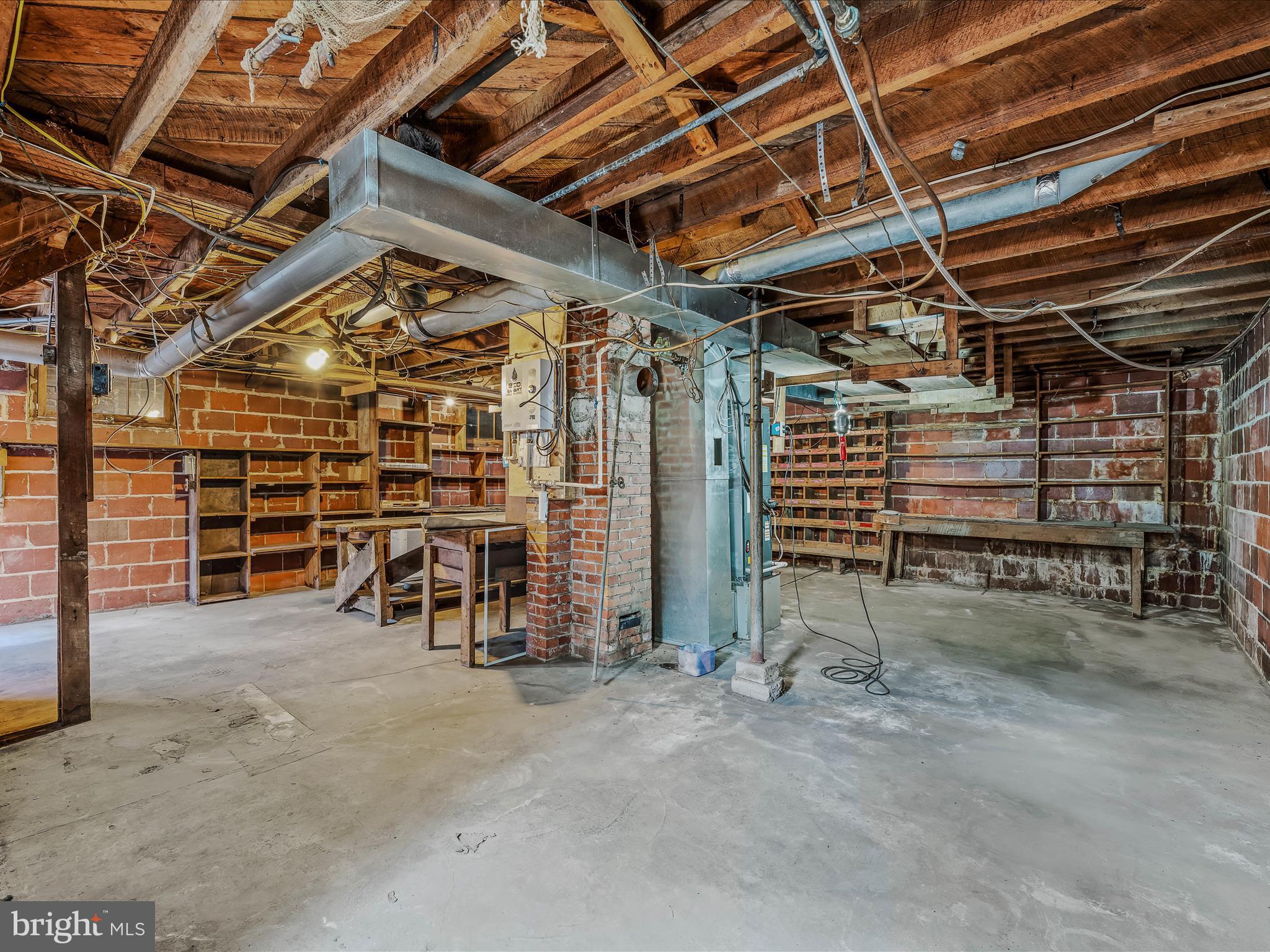 DAWSON & WHARTON - Residential