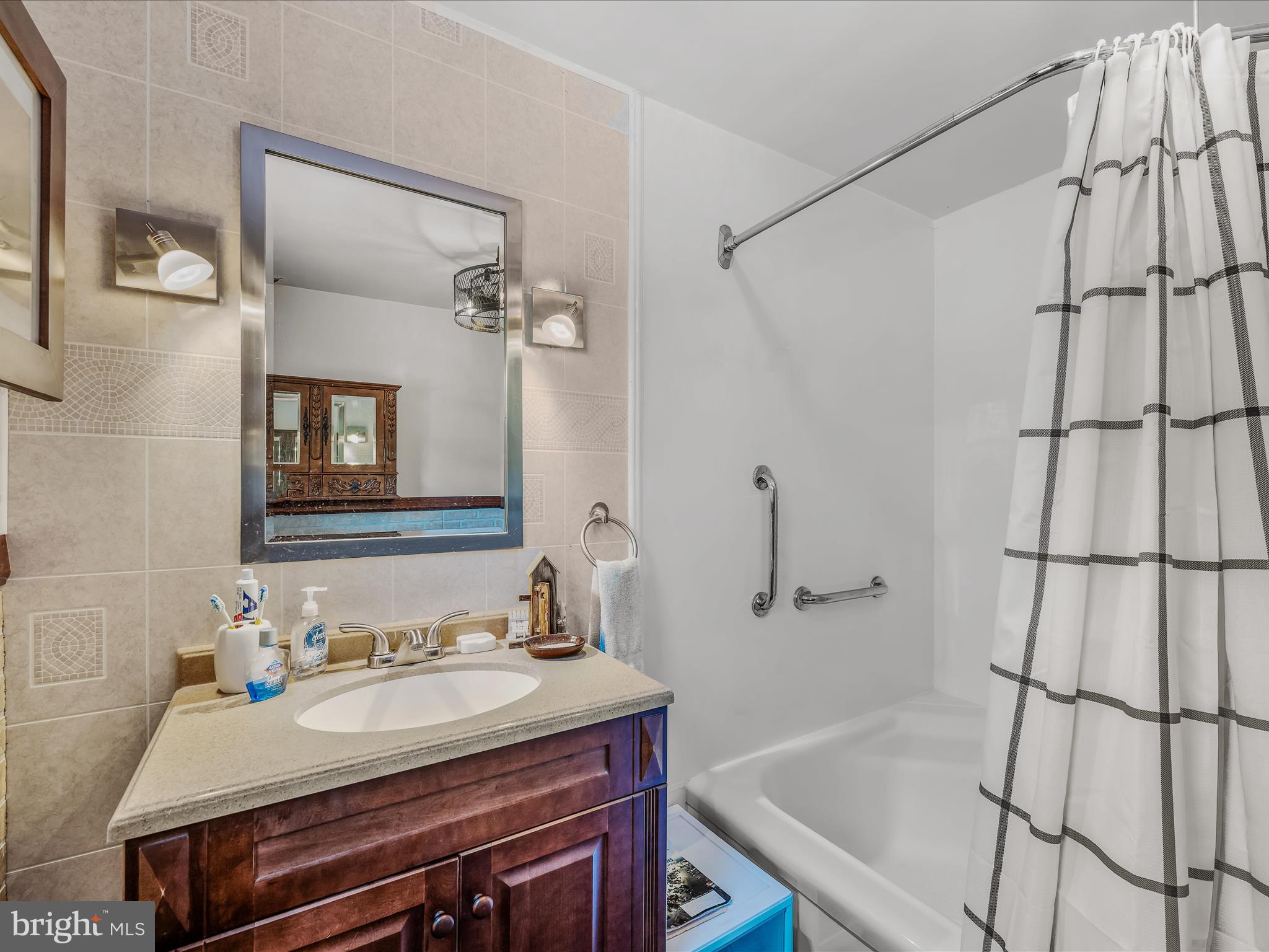 DAWSON & WHARTON - Residential