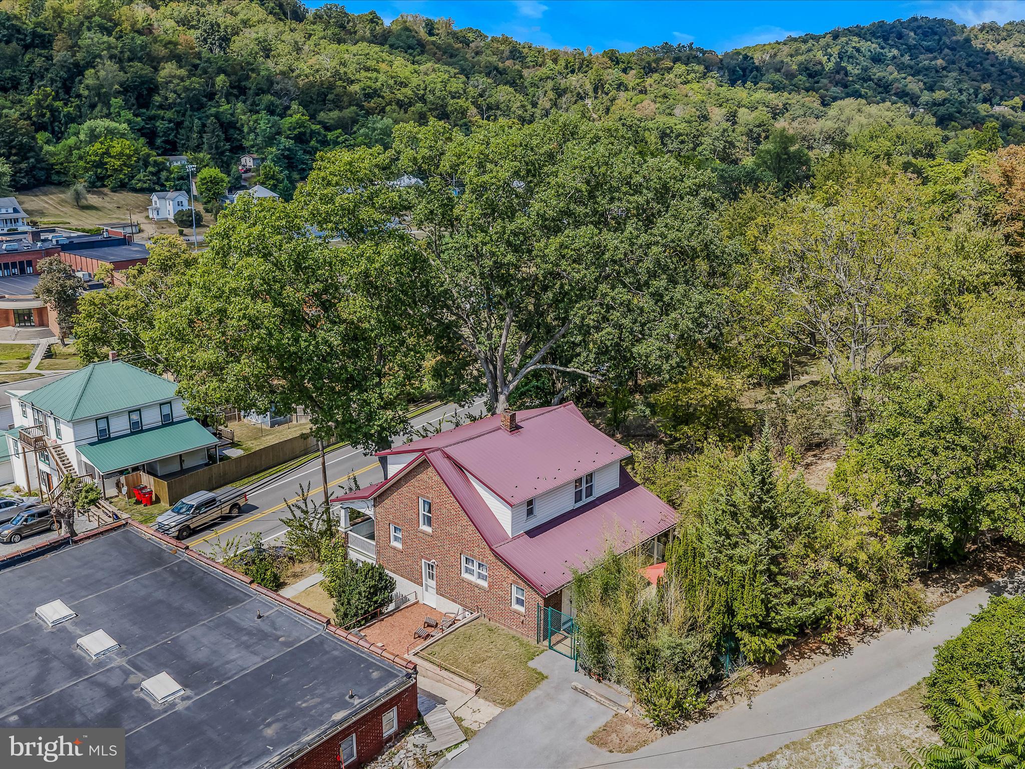 DAWSON & WHARTON - Residential