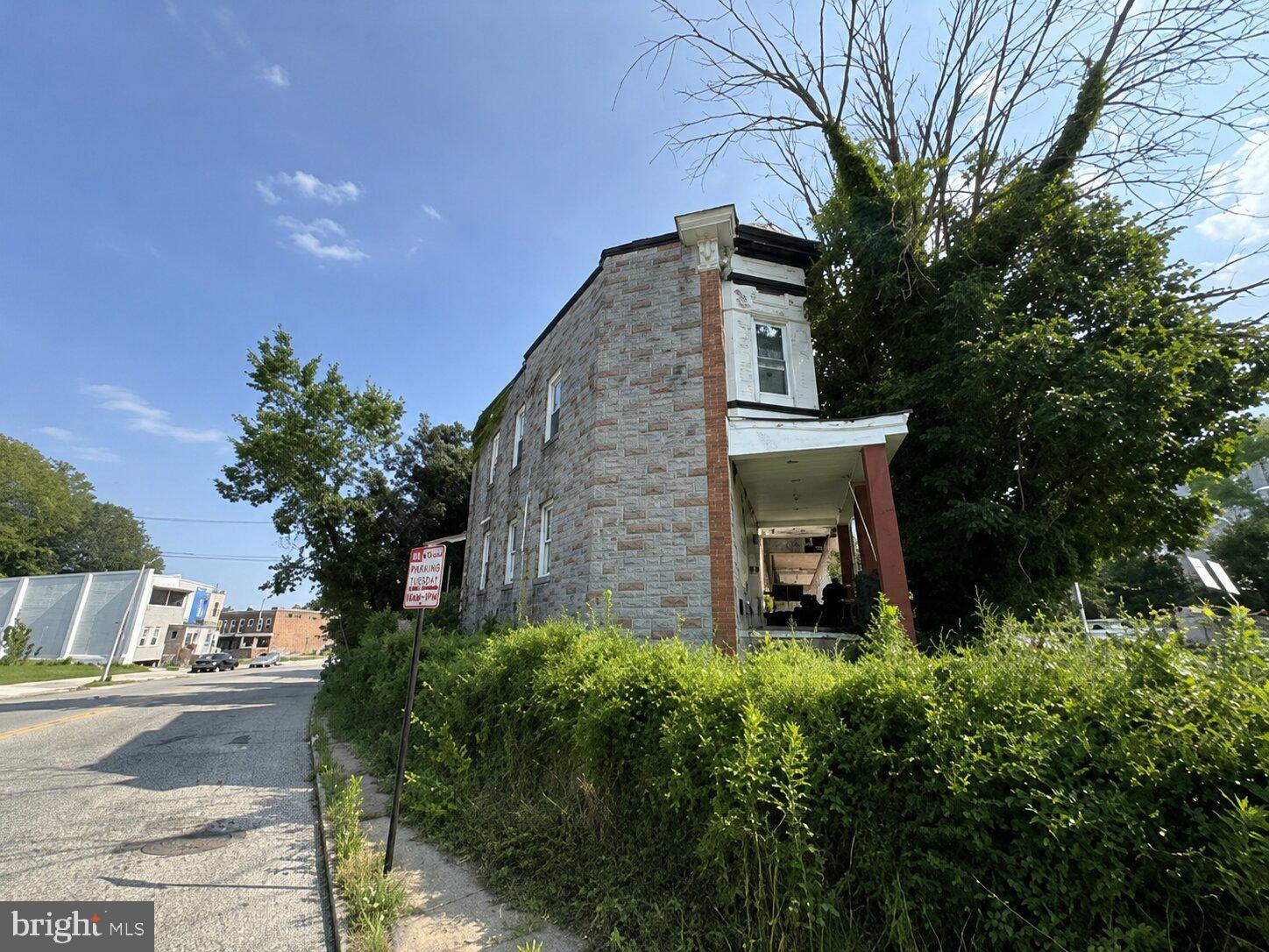 1713 N ROSEDALE STREET