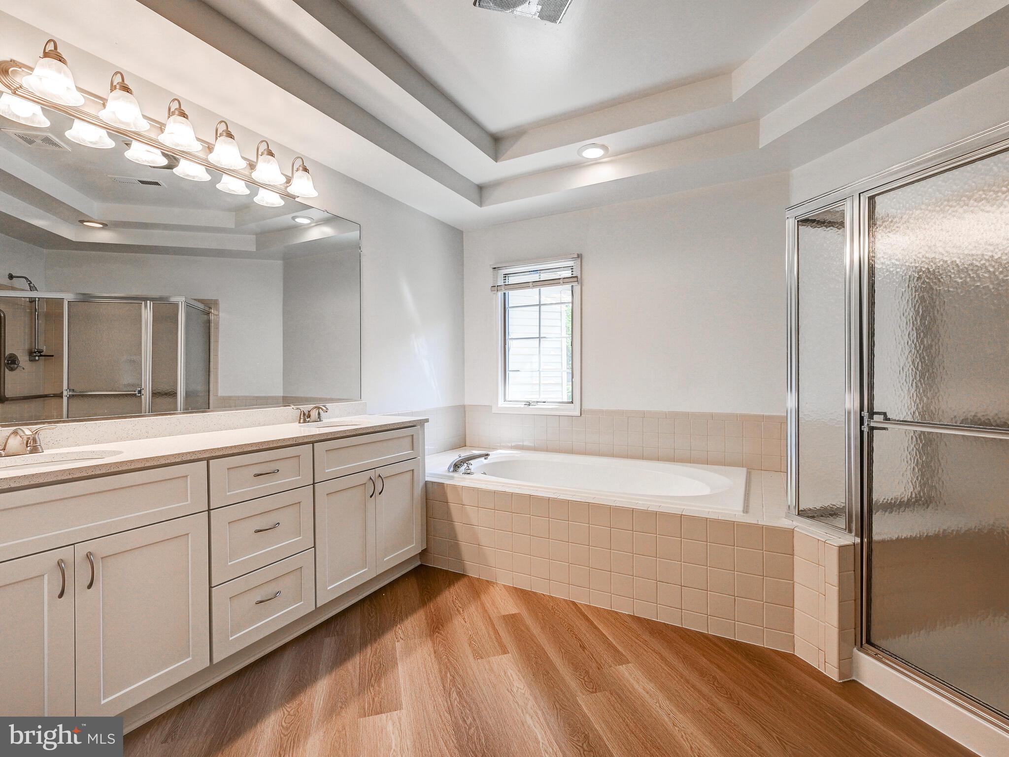 HOPKINS - Residential