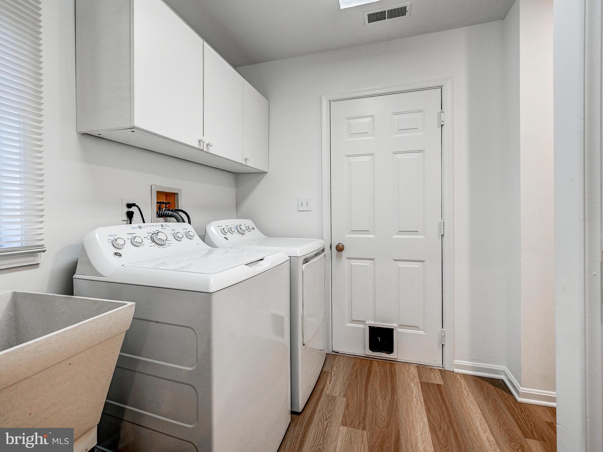 HOPKINS - Residential