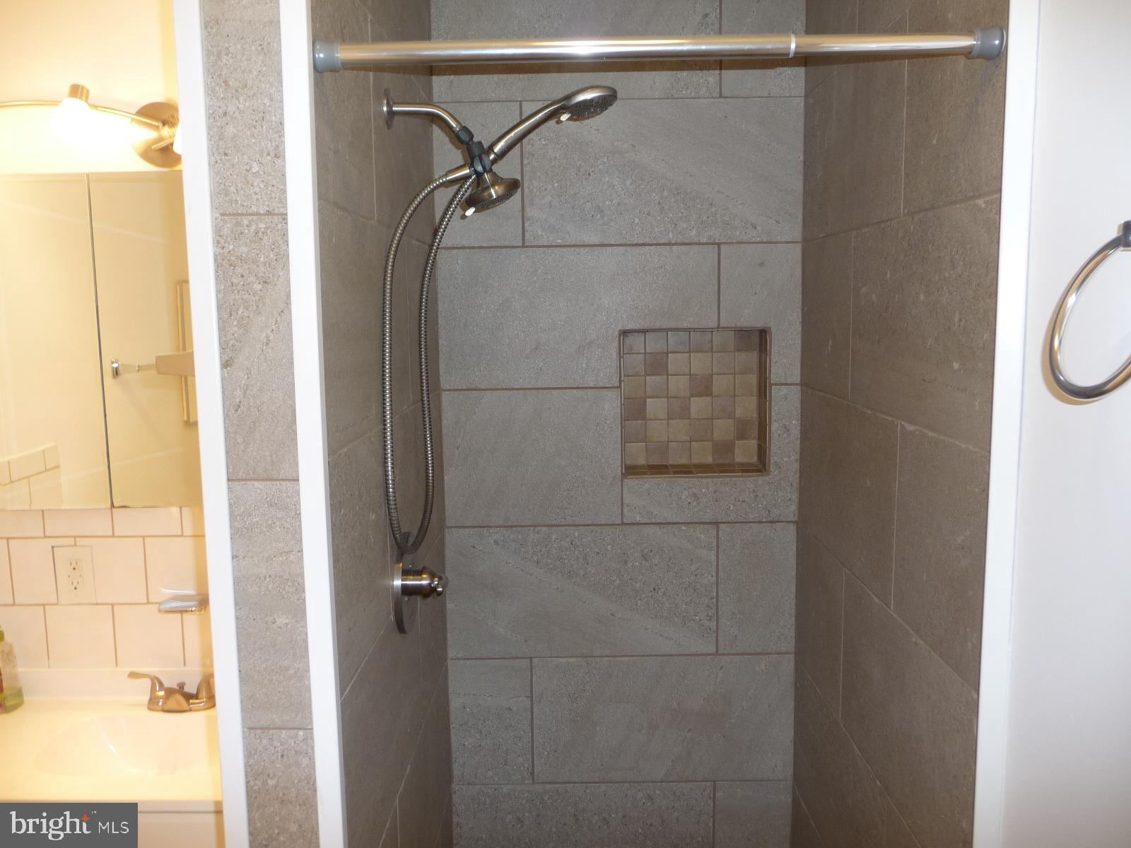 CROSIER GARDENS - Residential