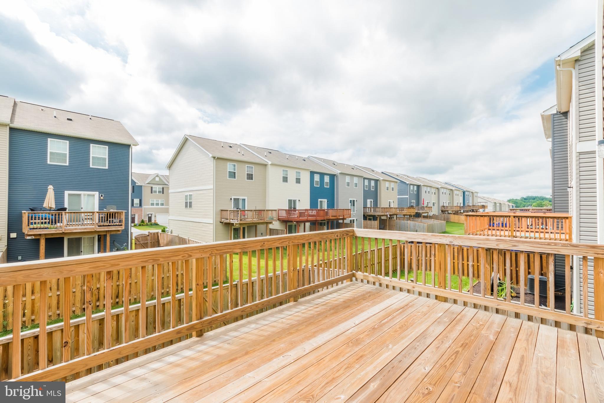 BERKELEY RIDGE - Residential