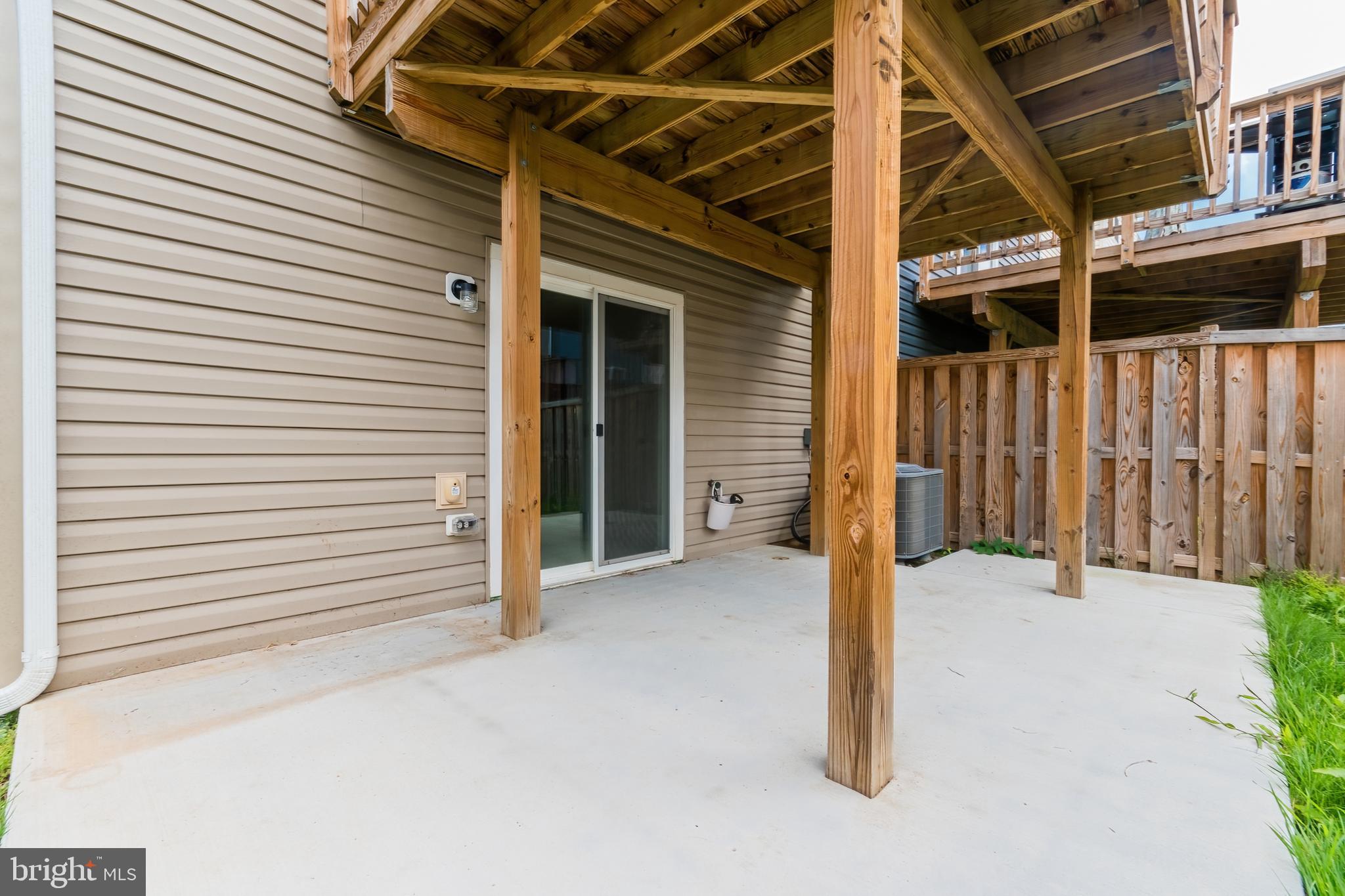 BERKELEY RIDGE - Residential