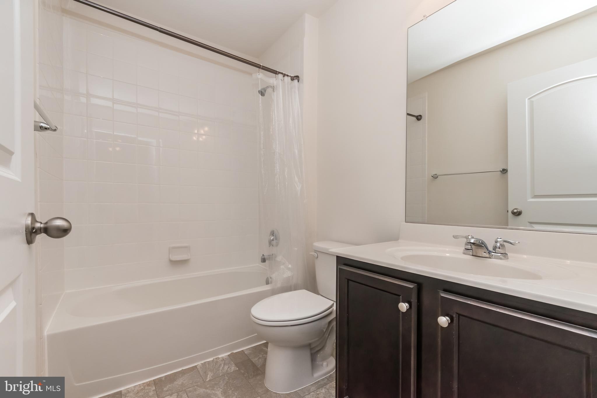 BERKELEY RIDGE - Residential