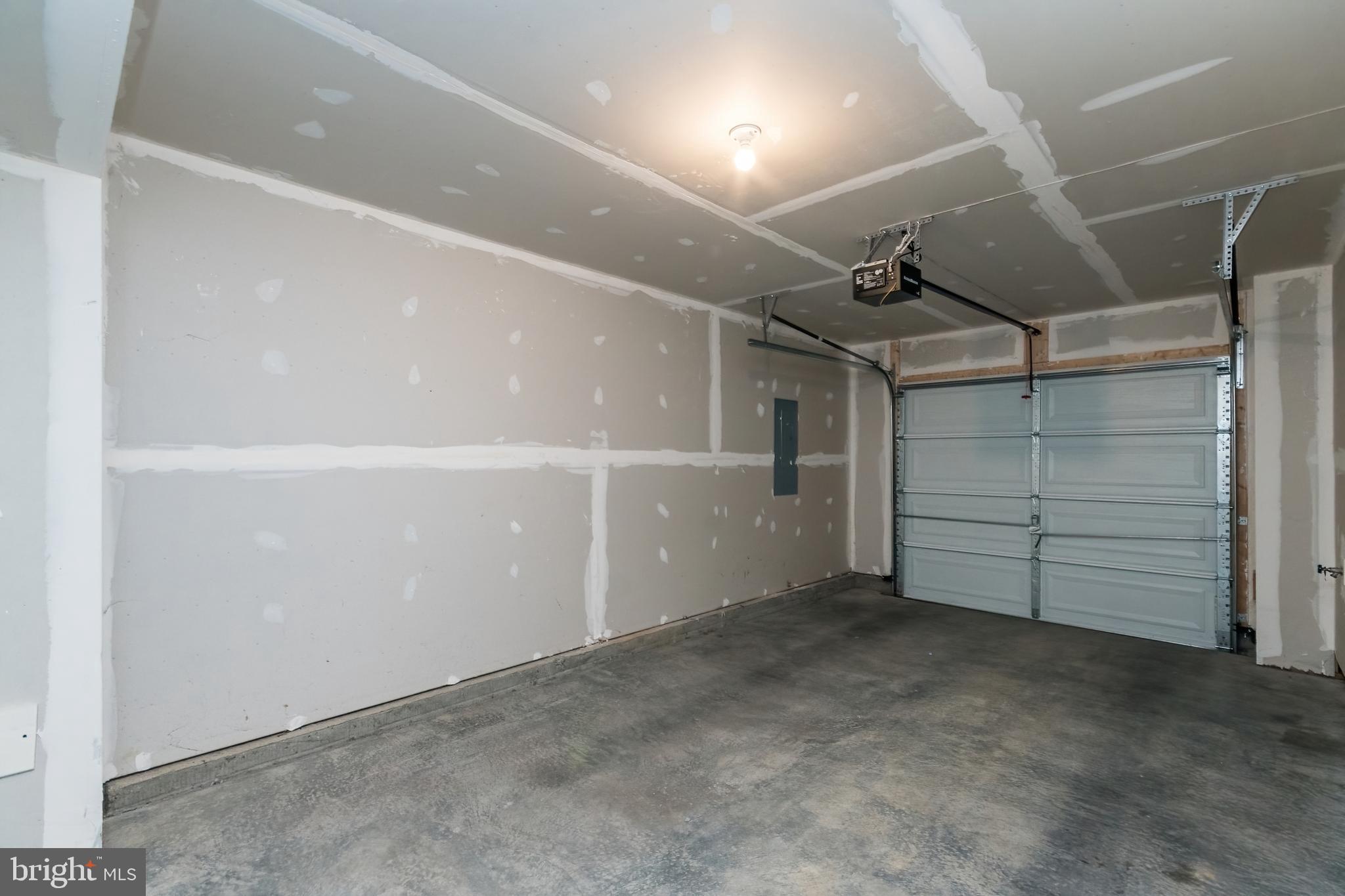 BERKELEY RIDGE - Residential