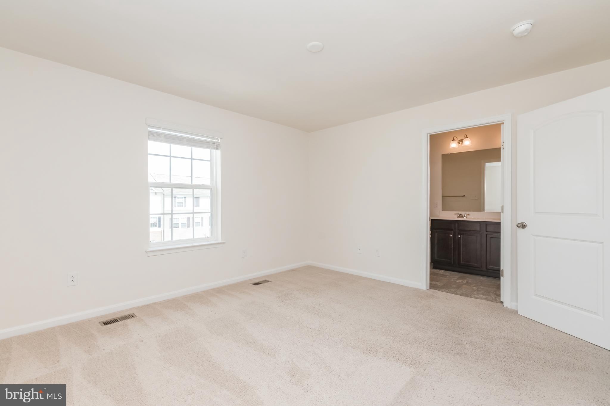 BERKELEY RIDGE - Residential