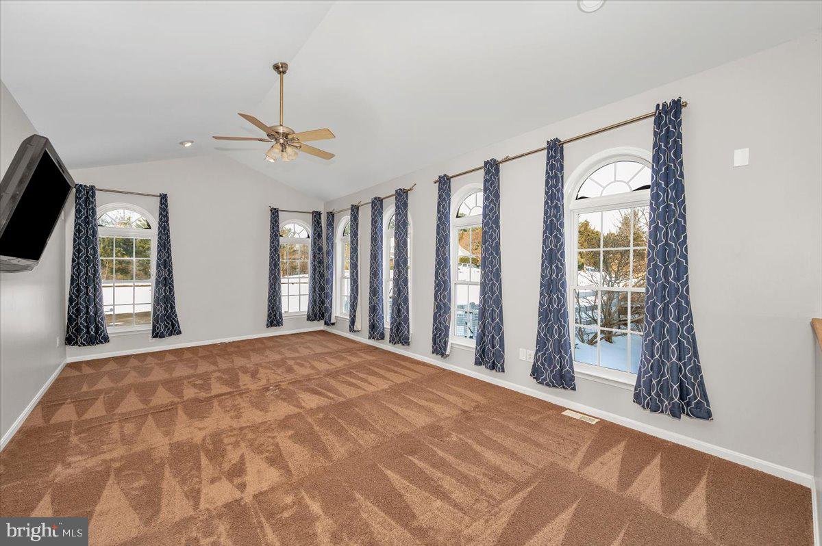 HANFORD ESTATES - Residential