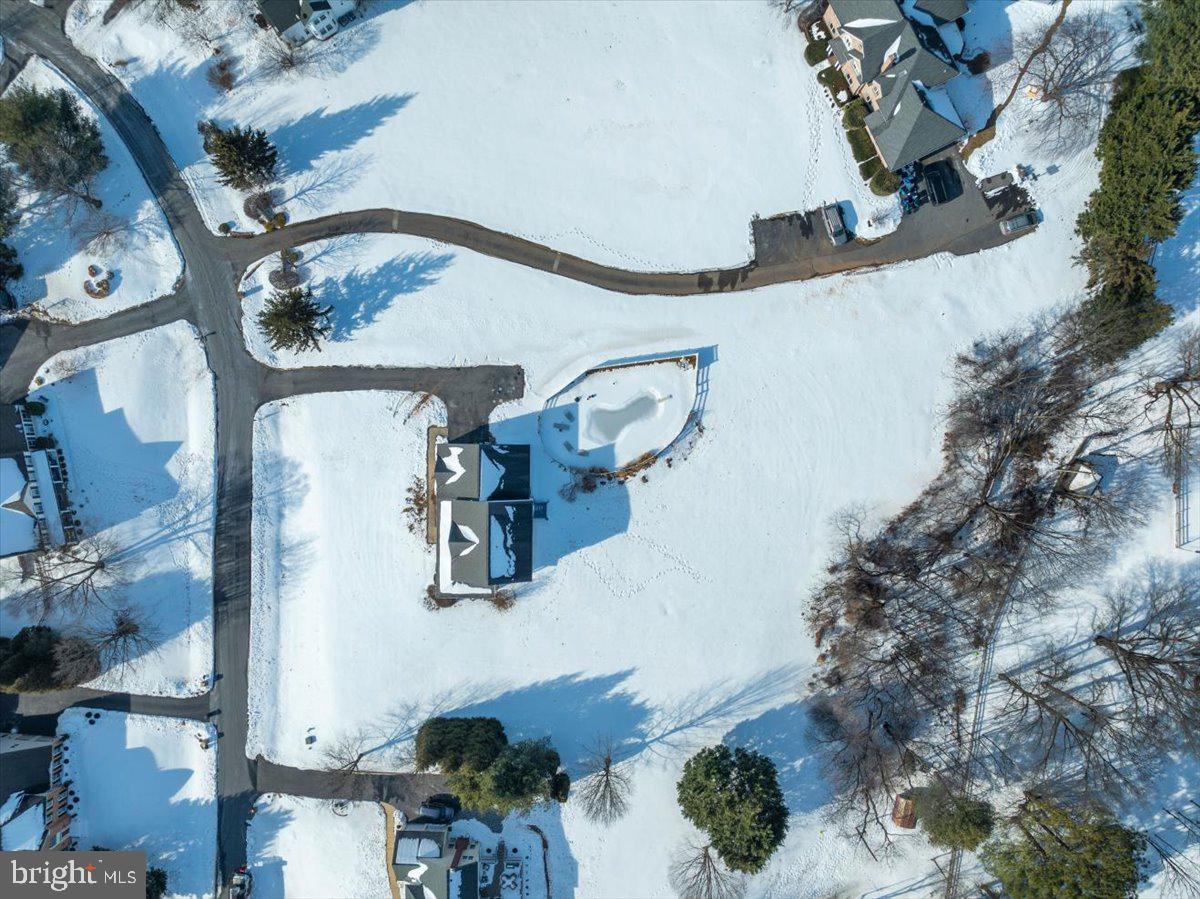 HANFORD ESTATES - Residential