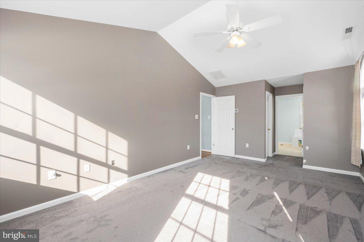 HANFORD ESTATES - Residential