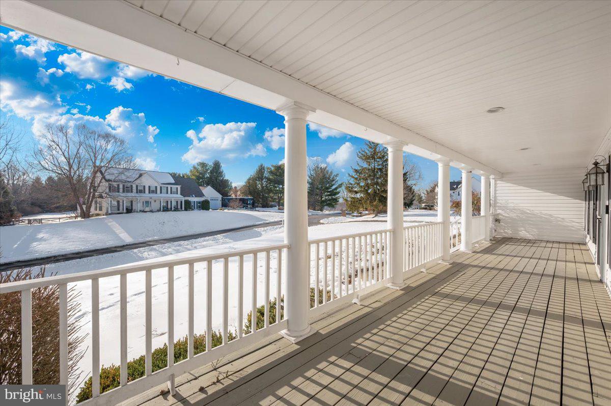 HANFORD ESTATES - Residential