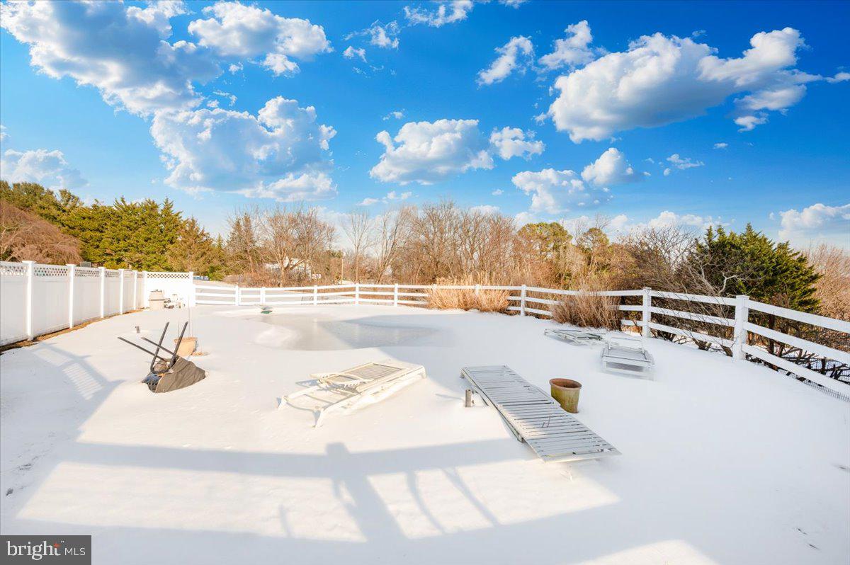 HANFORD ESTATES - Residential