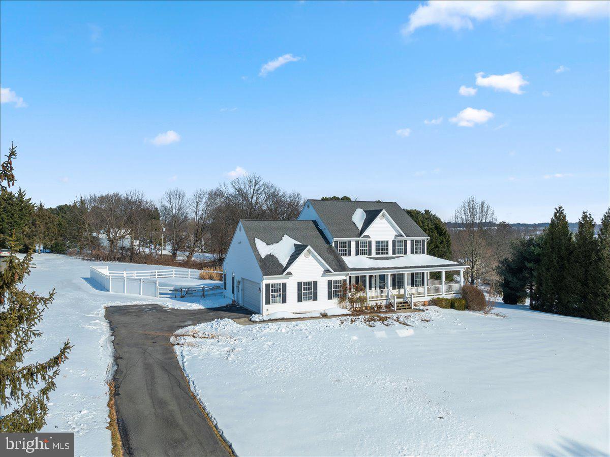 HANFORD ESTATES - Residential