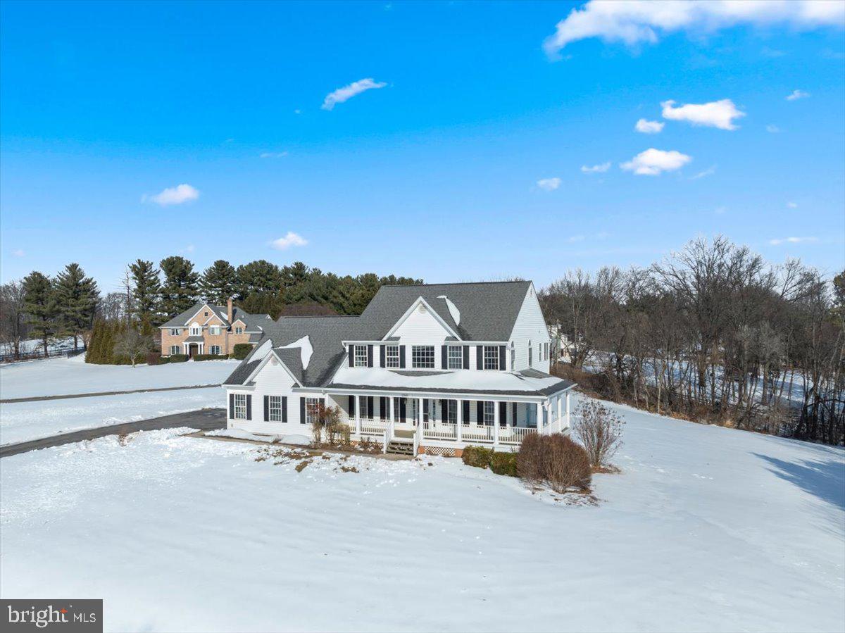 HANFORD ESTATES - Residential