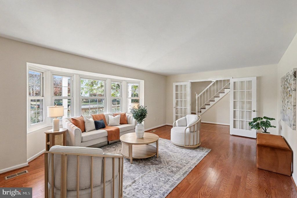 Photo of 13805 Rippling Brook Drive, SILVER SPRING, MD 20906 (MLS # MDMC2202586)