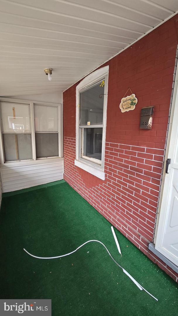 65 RACE STREET