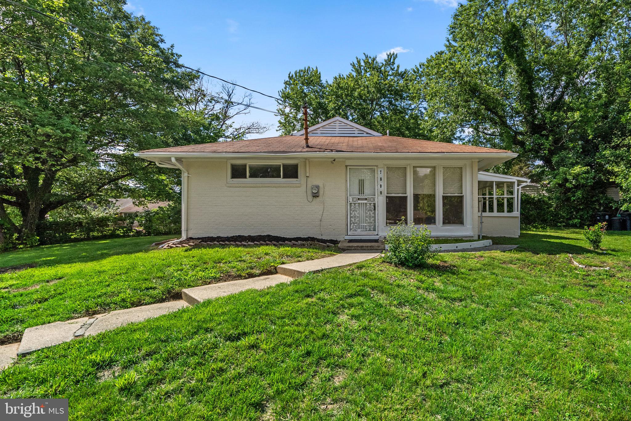 7800 GREENLEAF ROAD