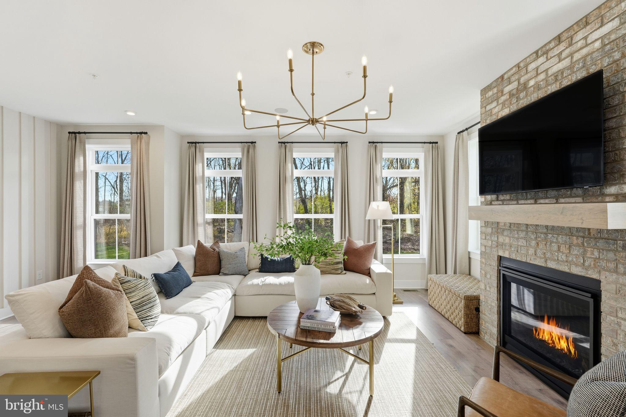 TOWNS AT PENNYBROOK - Residential