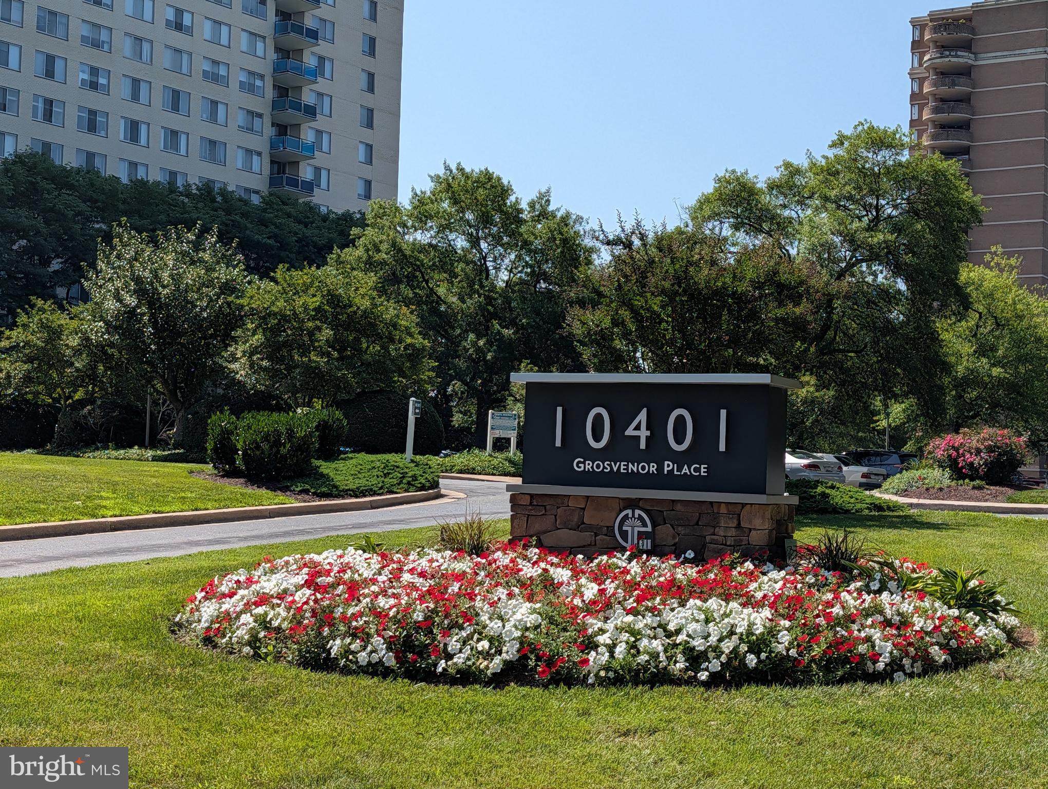 10401 GROSVENOR PLACE 310