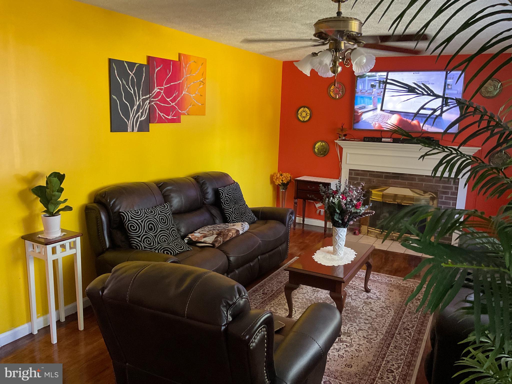 BULL RUN MOUNTAIN ESTATE - Residential