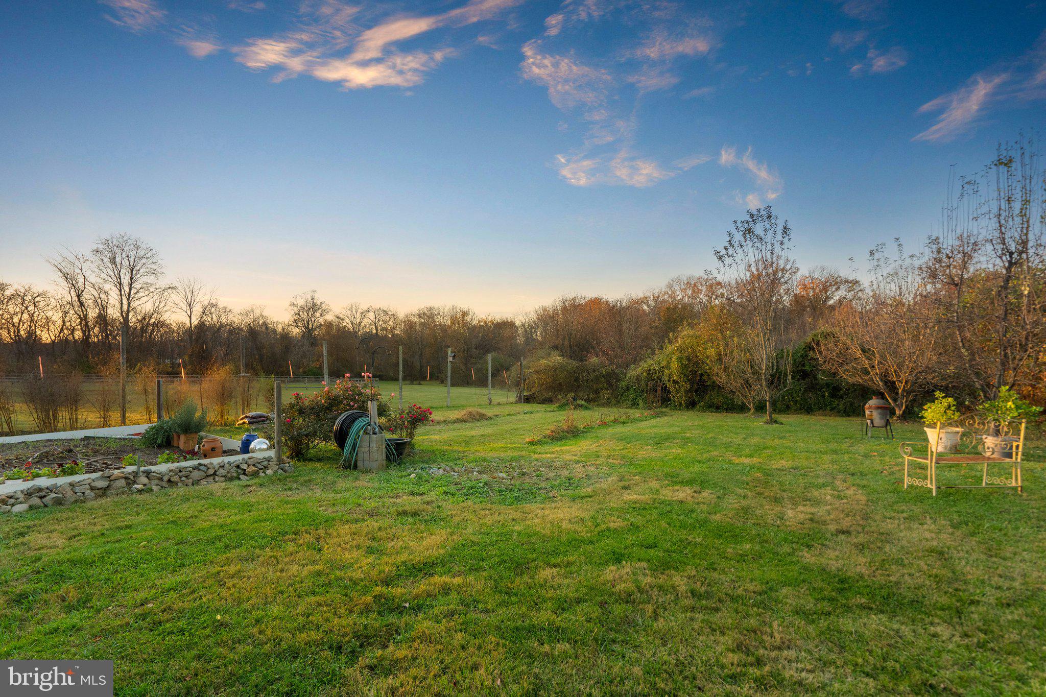 SUNDOWN HILLS - Residential