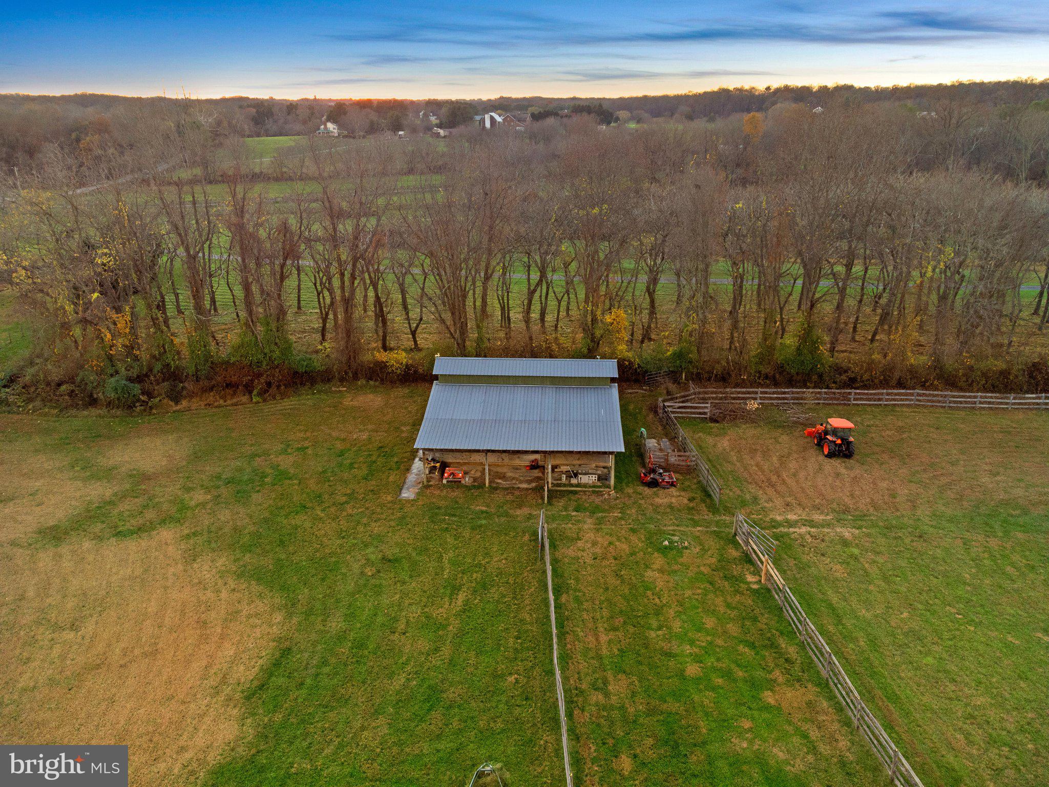 SUNDOWN HILLS - Residential