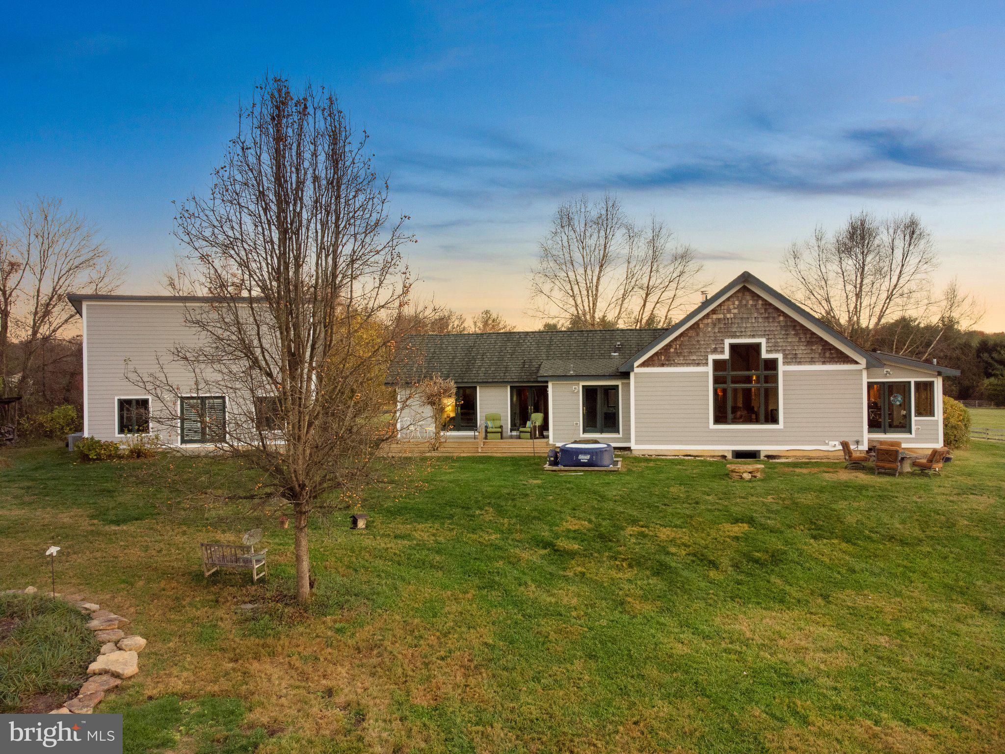 SUNDOWN HILLS - Residential