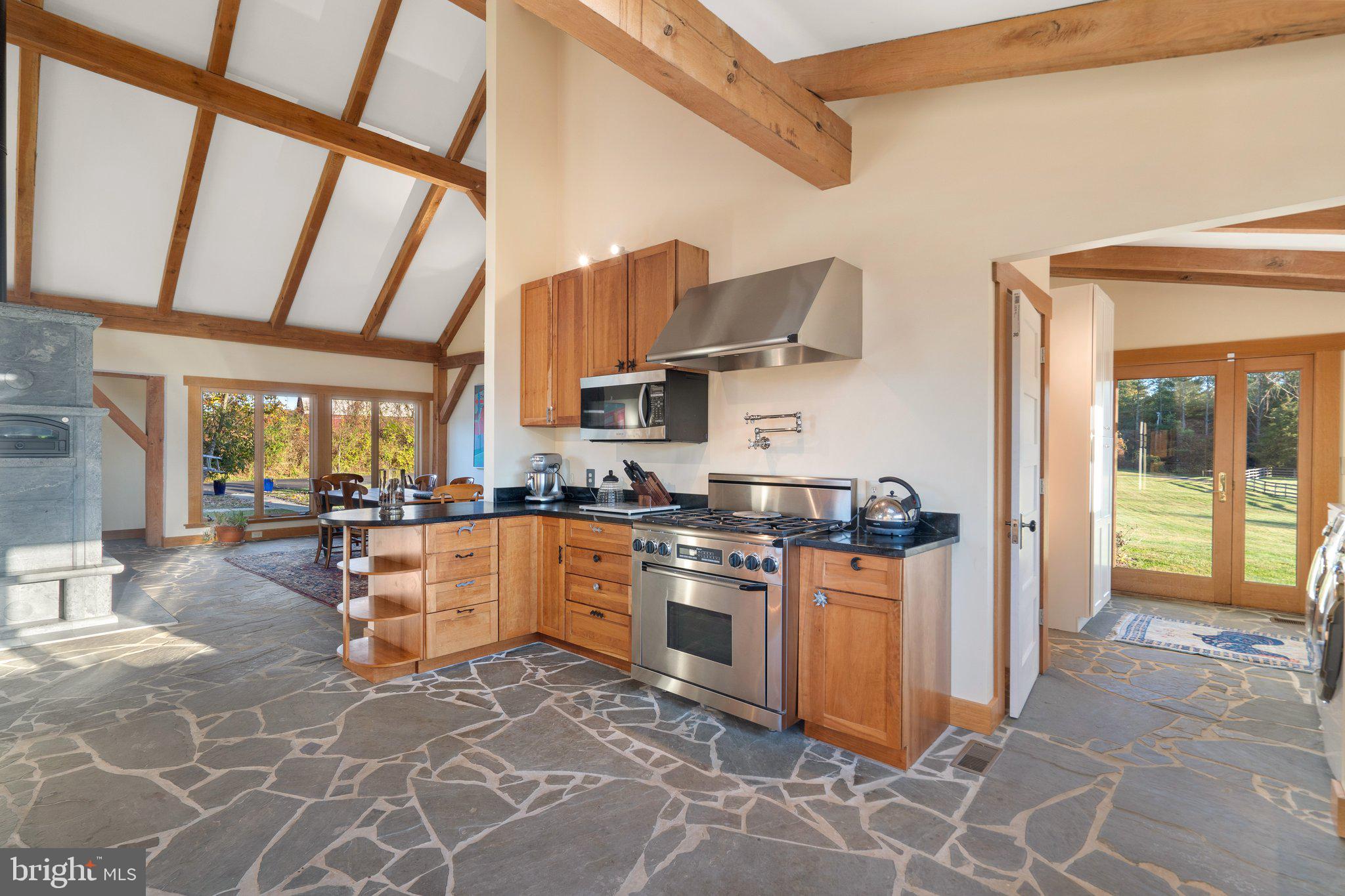 SUNDOWN HILLS - Residential